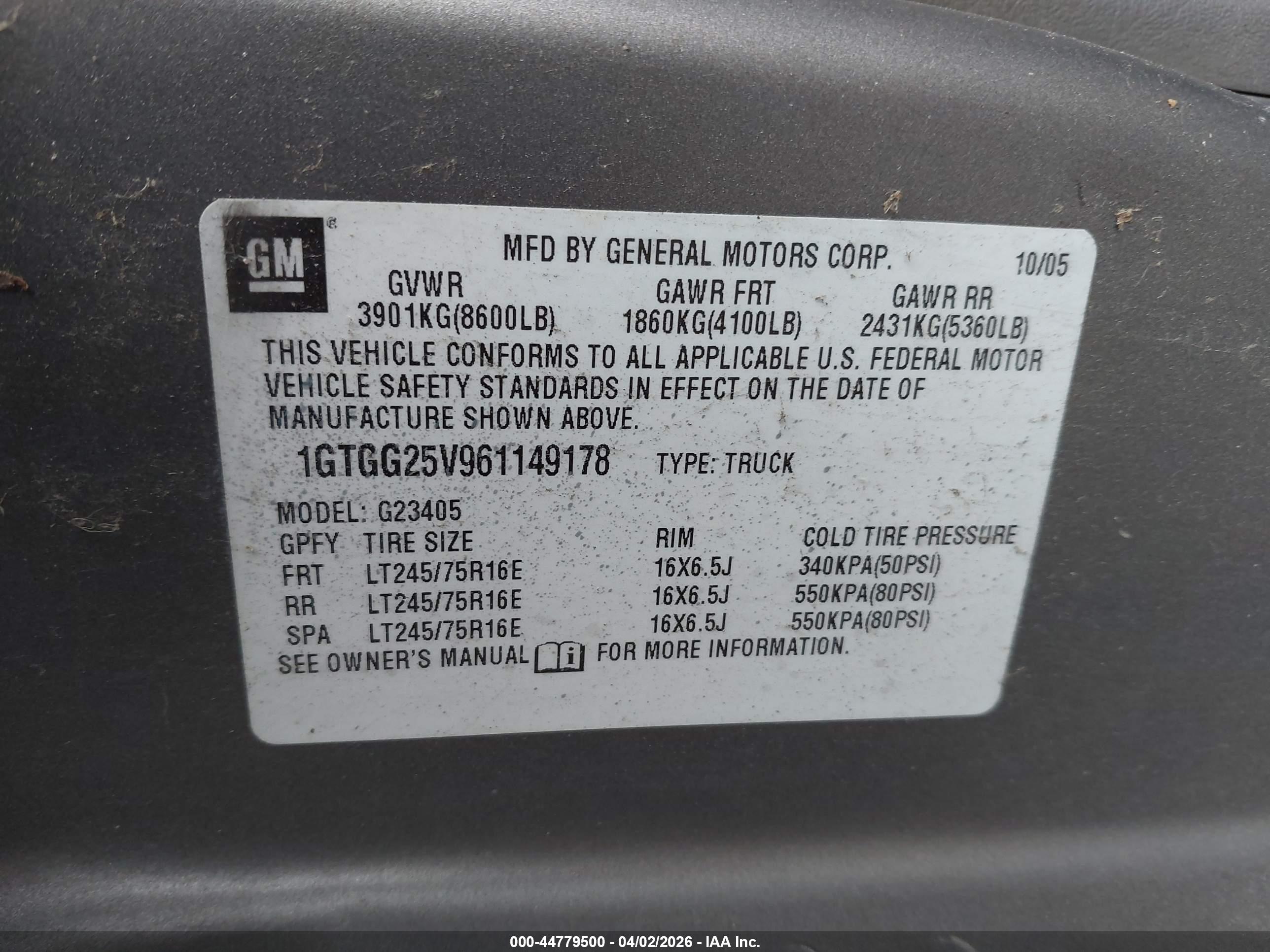 GMC SAVANA image 9