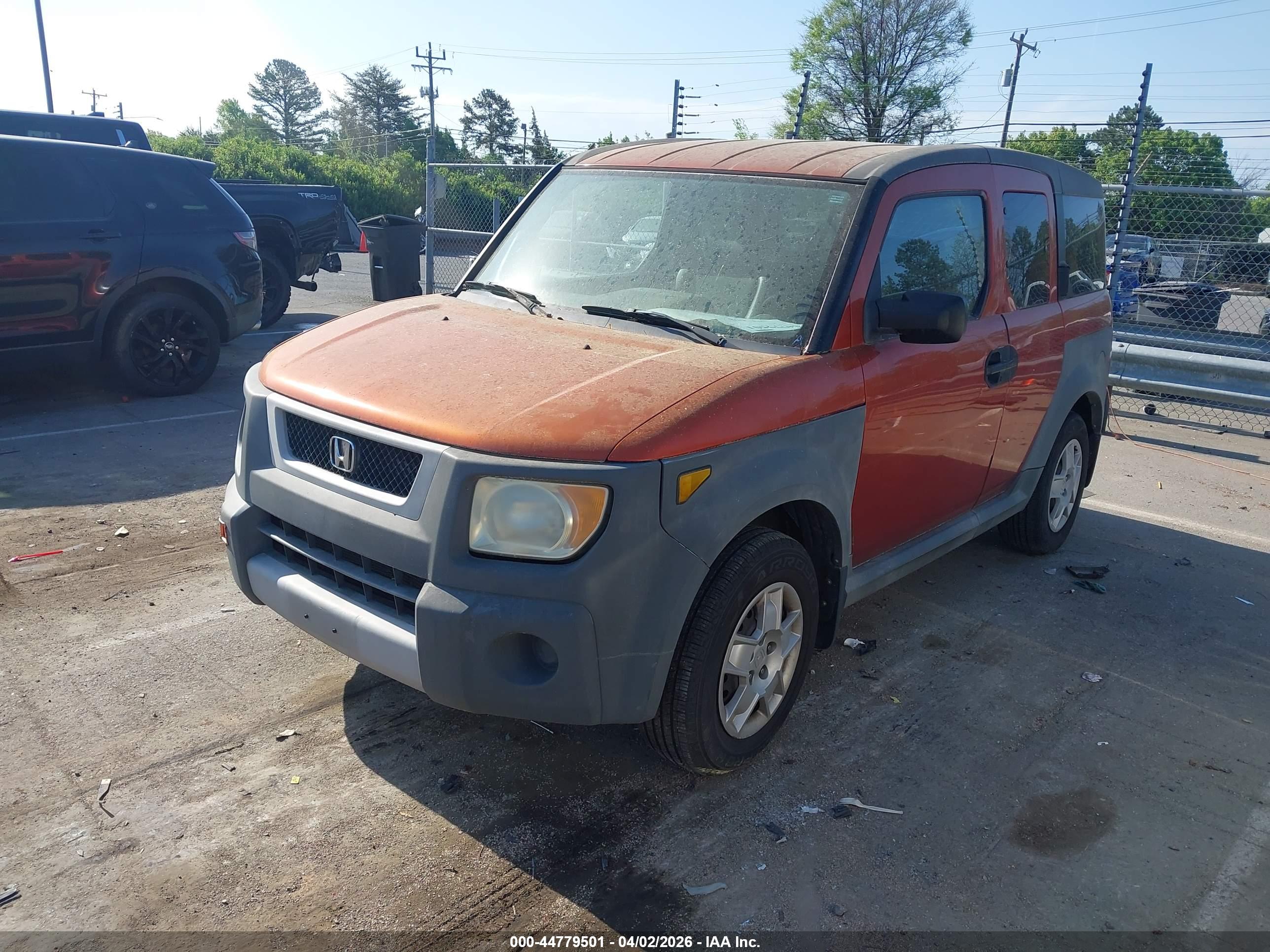 HONDA ELEMENT image 2
