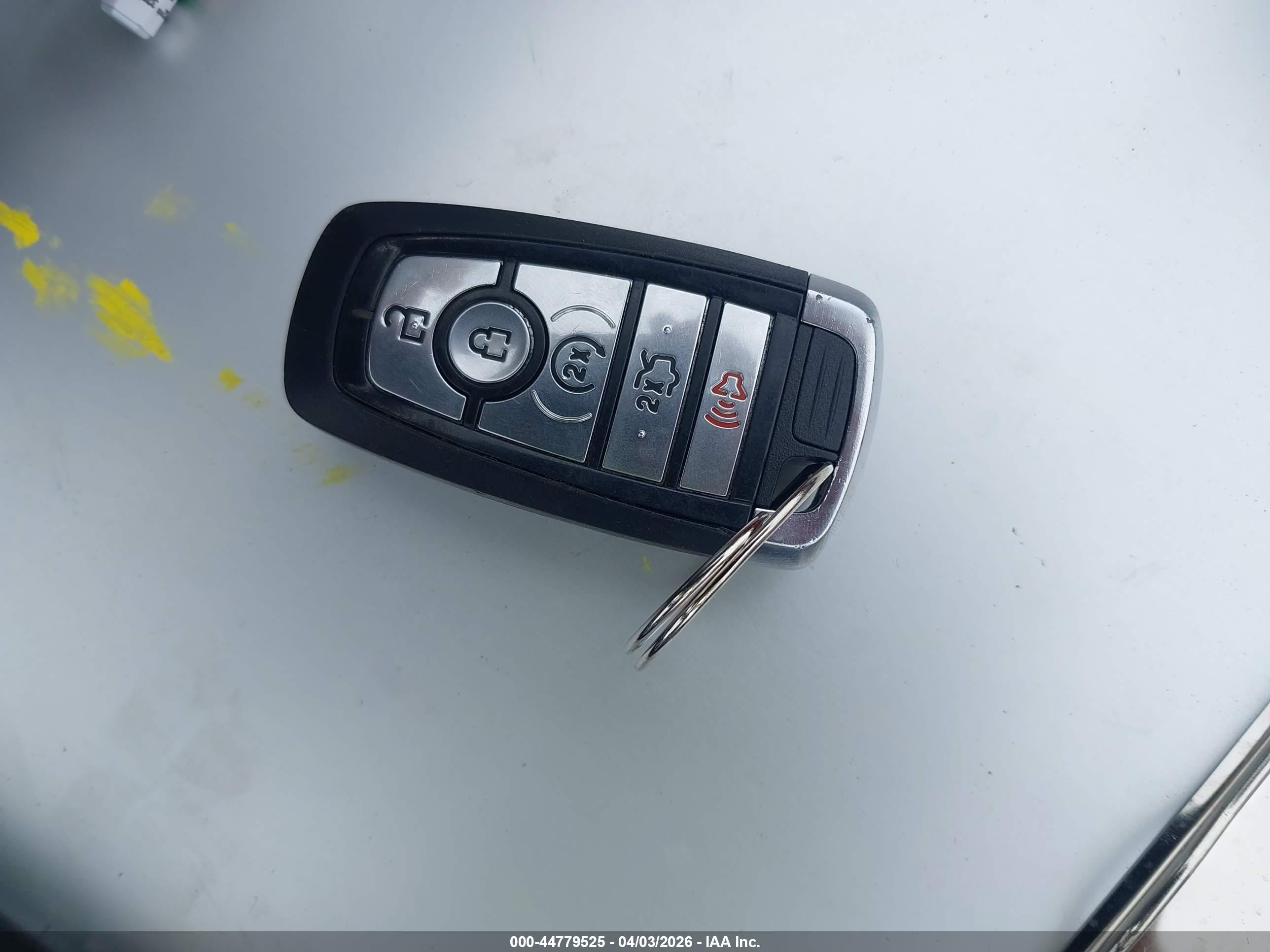 FORD EXPLORER image 11