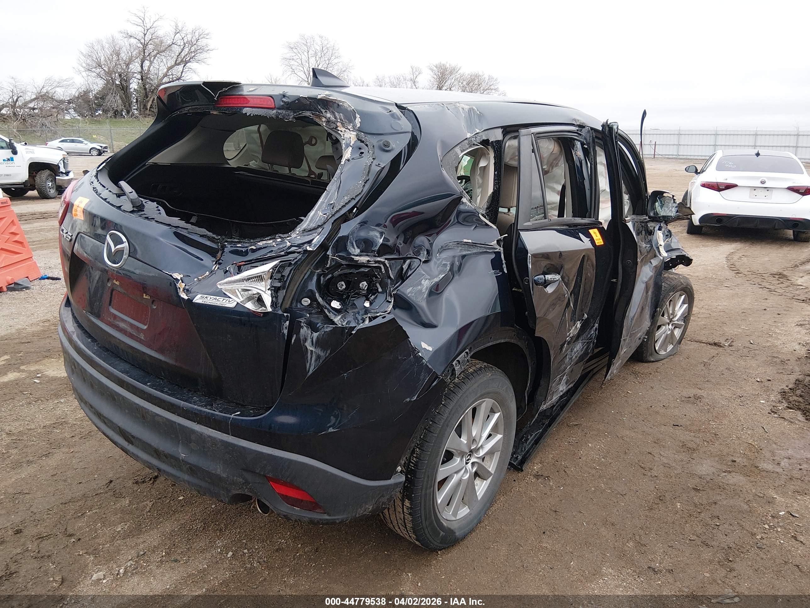 MAZDA CX-5 image 4