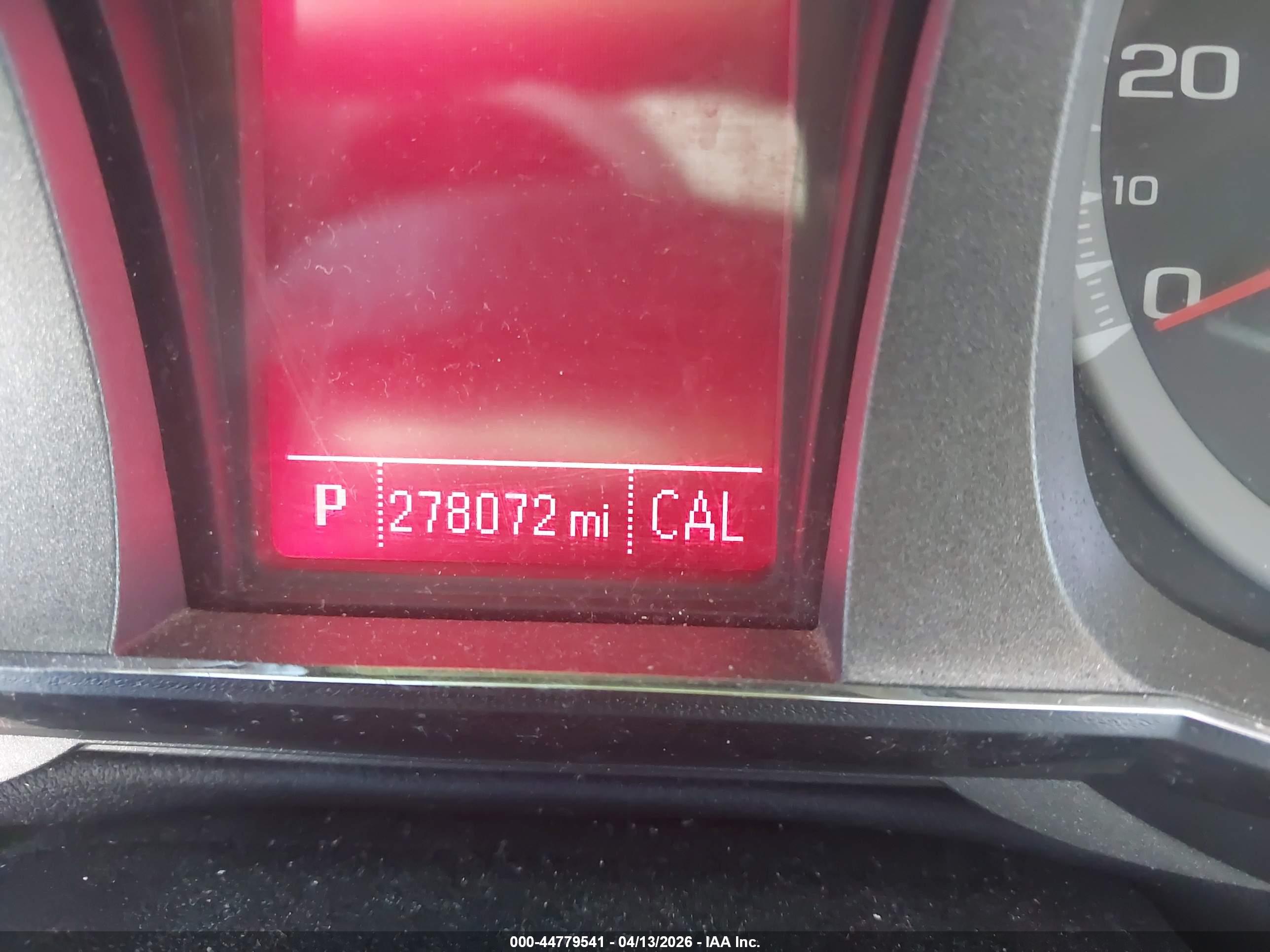 GMC TERRAIN image 7