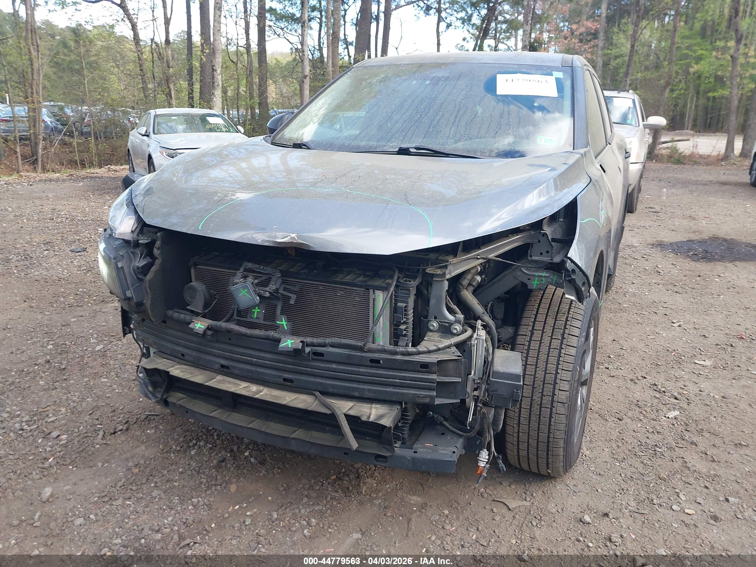 NISSAN ROGUE image 6