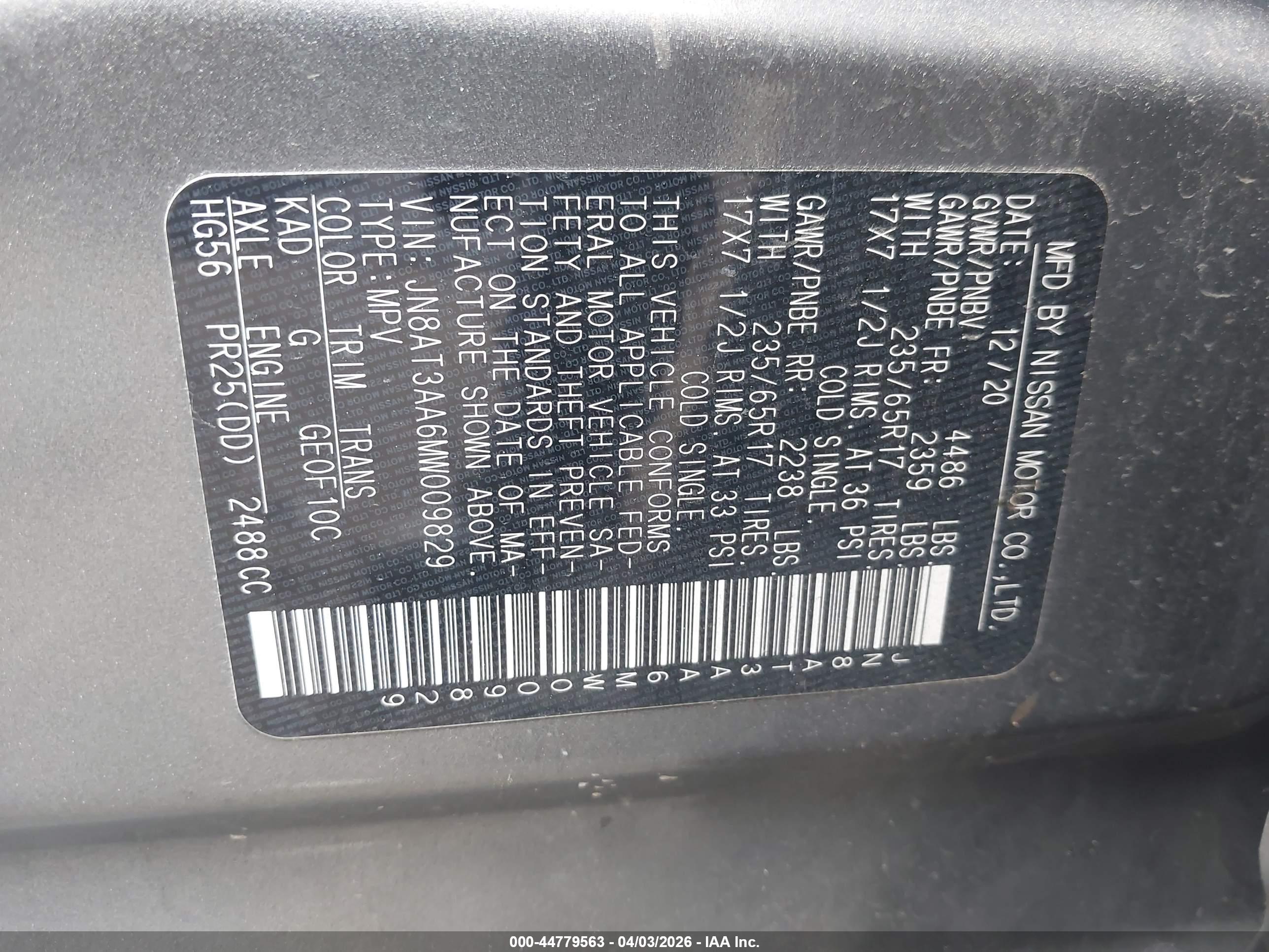 NISSAN ROGUE image 9