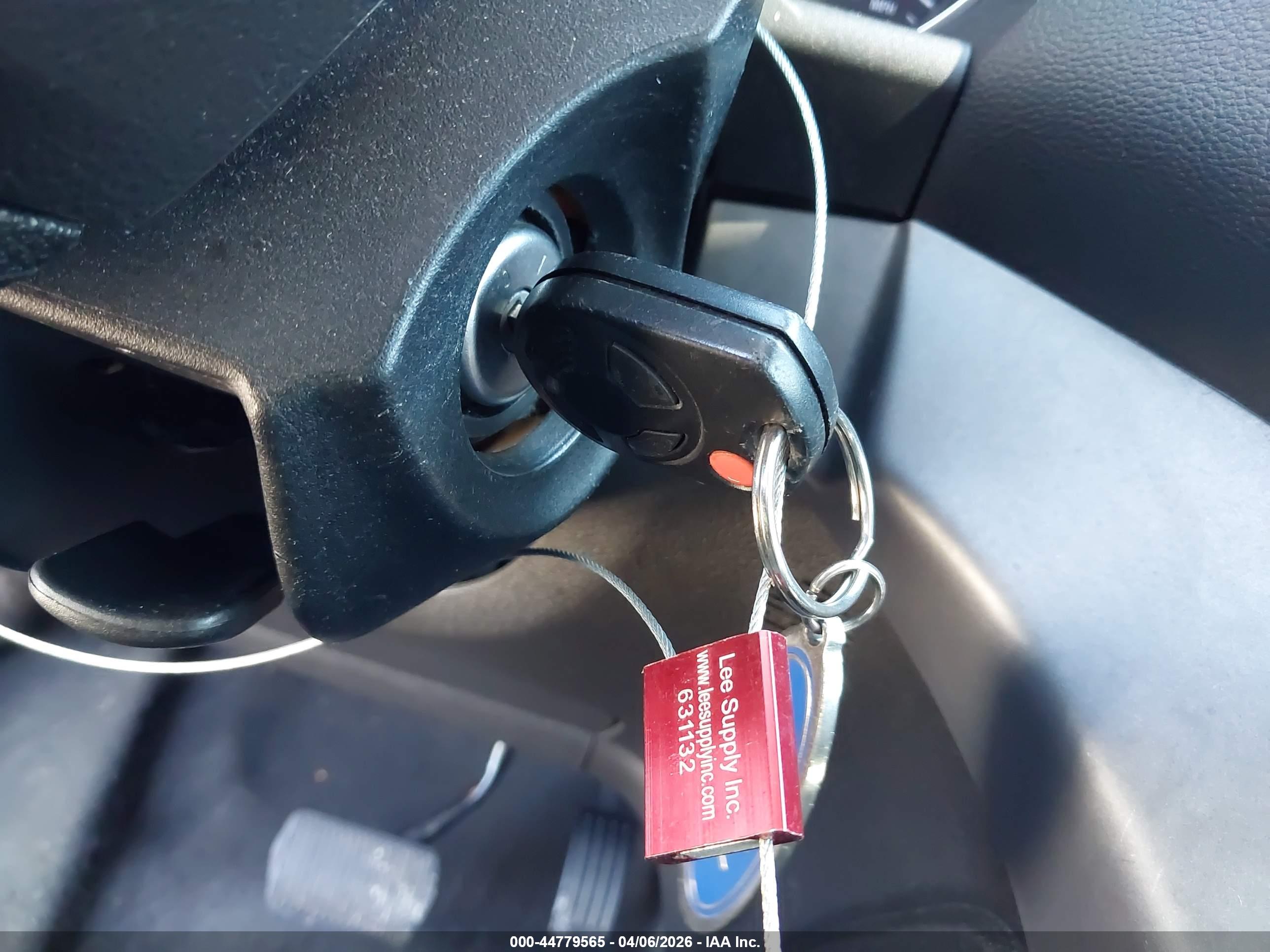 FORD ESCAPE image 11