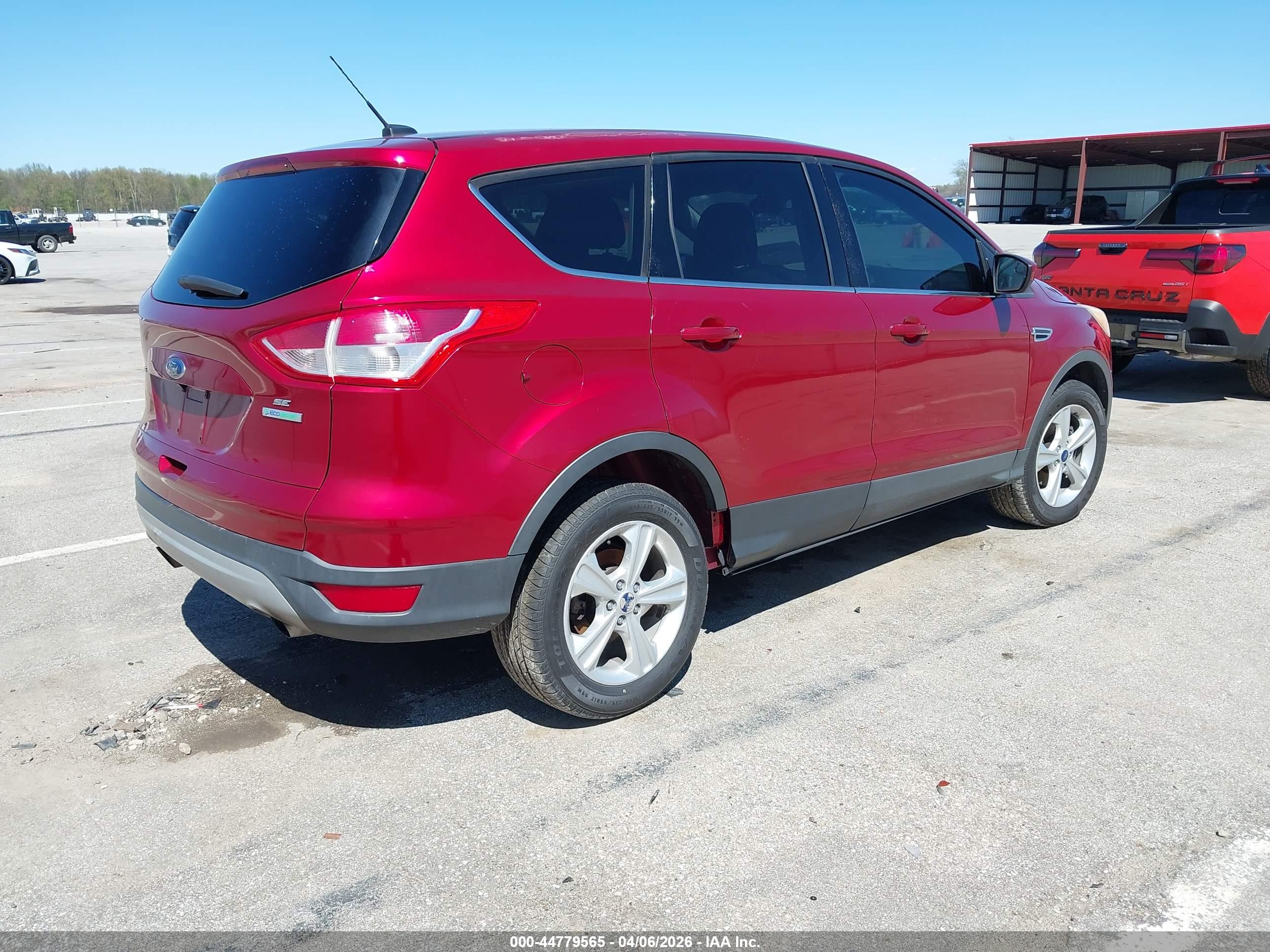 FORD ESCAPE image 4