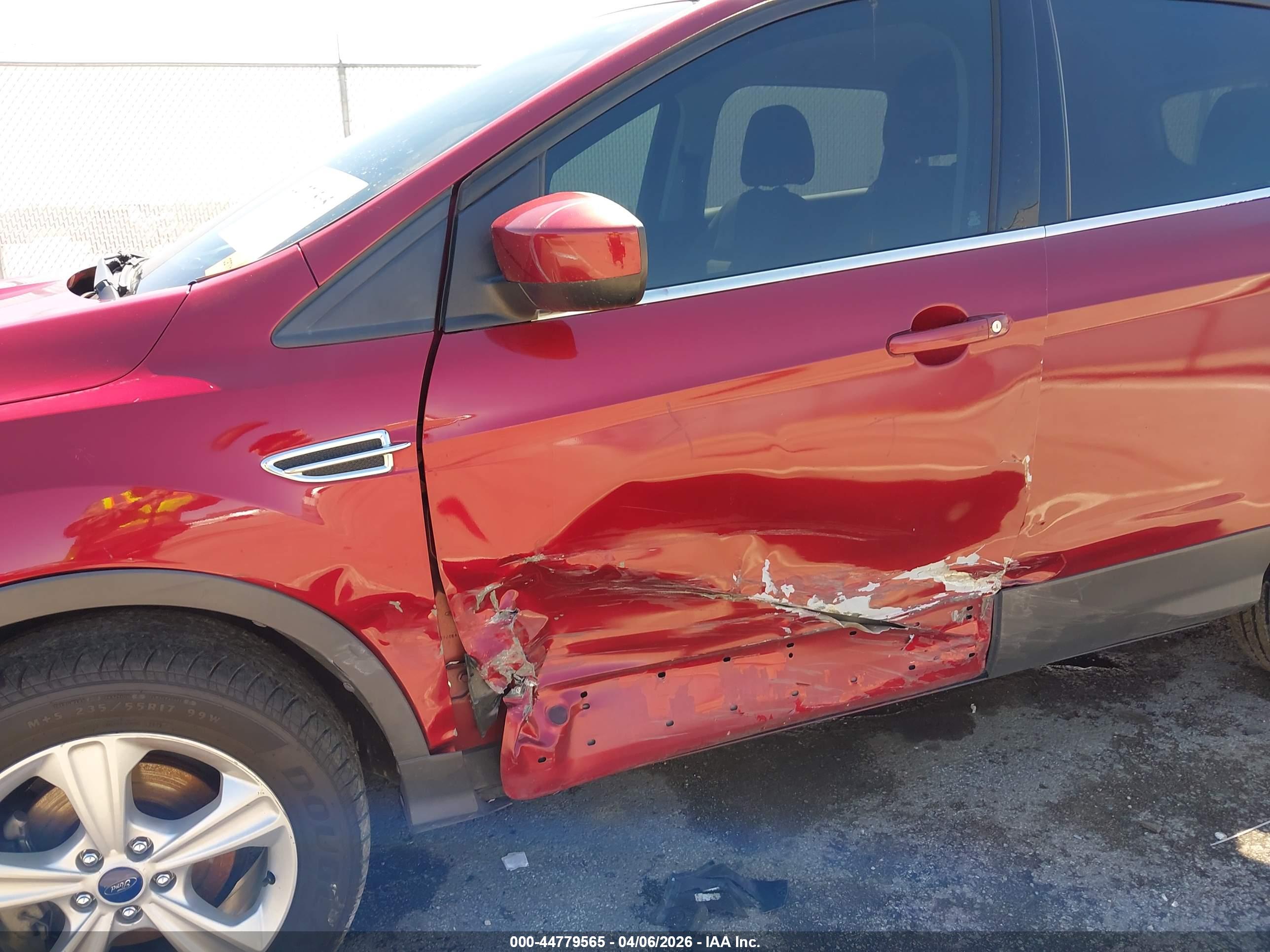 FORD ESCAPE image 6