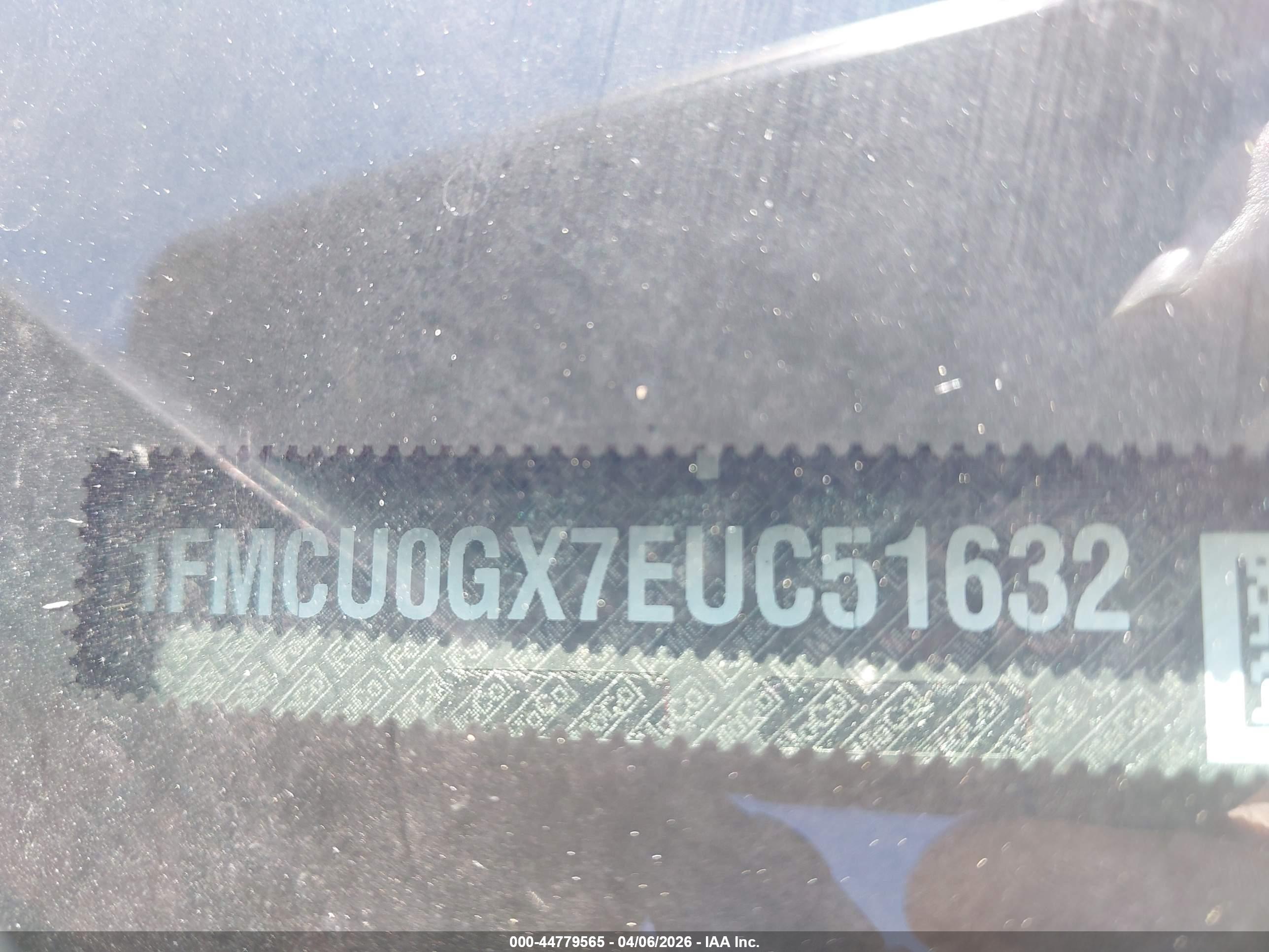 FORD ESCAPE image 9