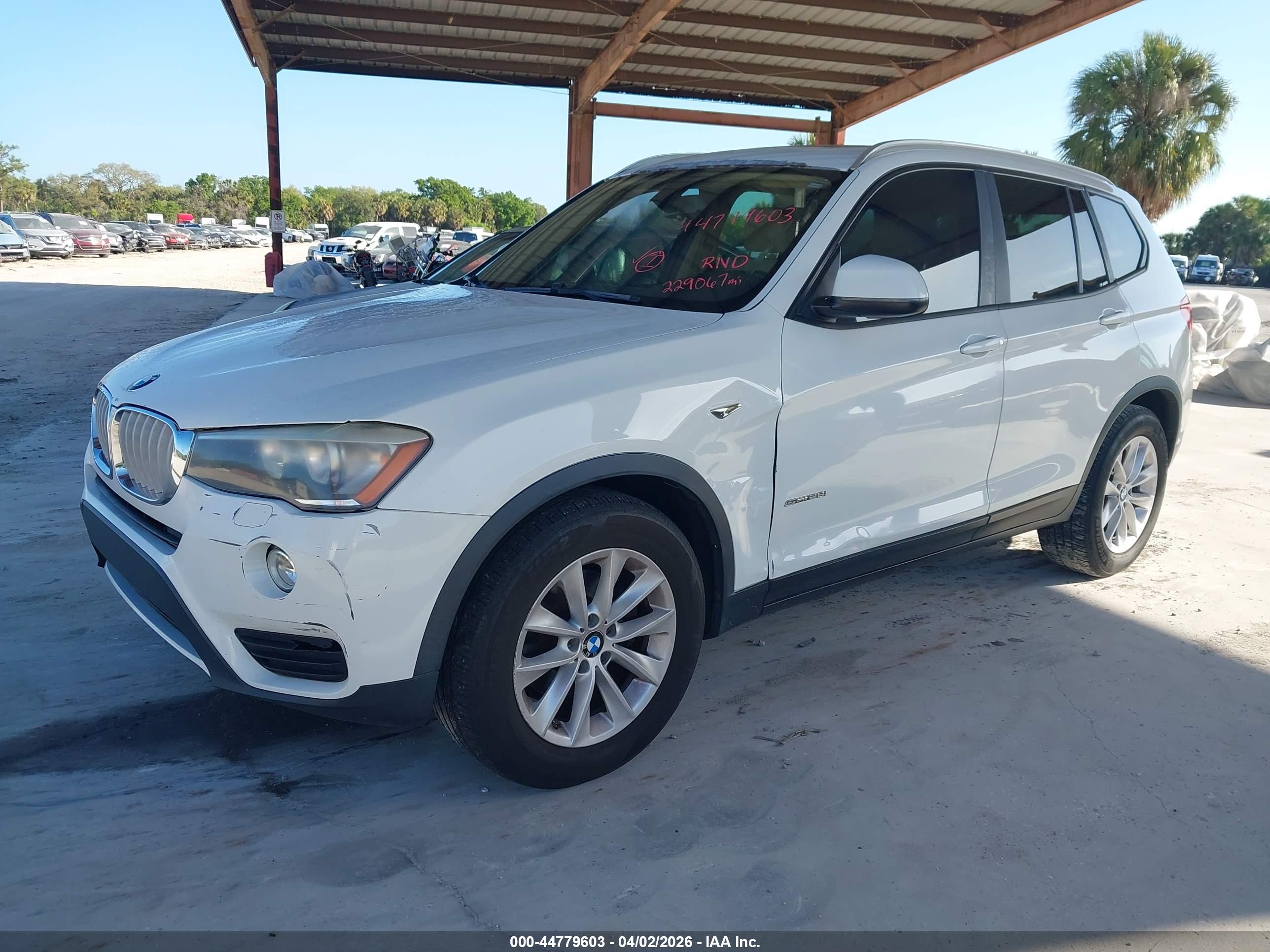 BMW X3 image 2