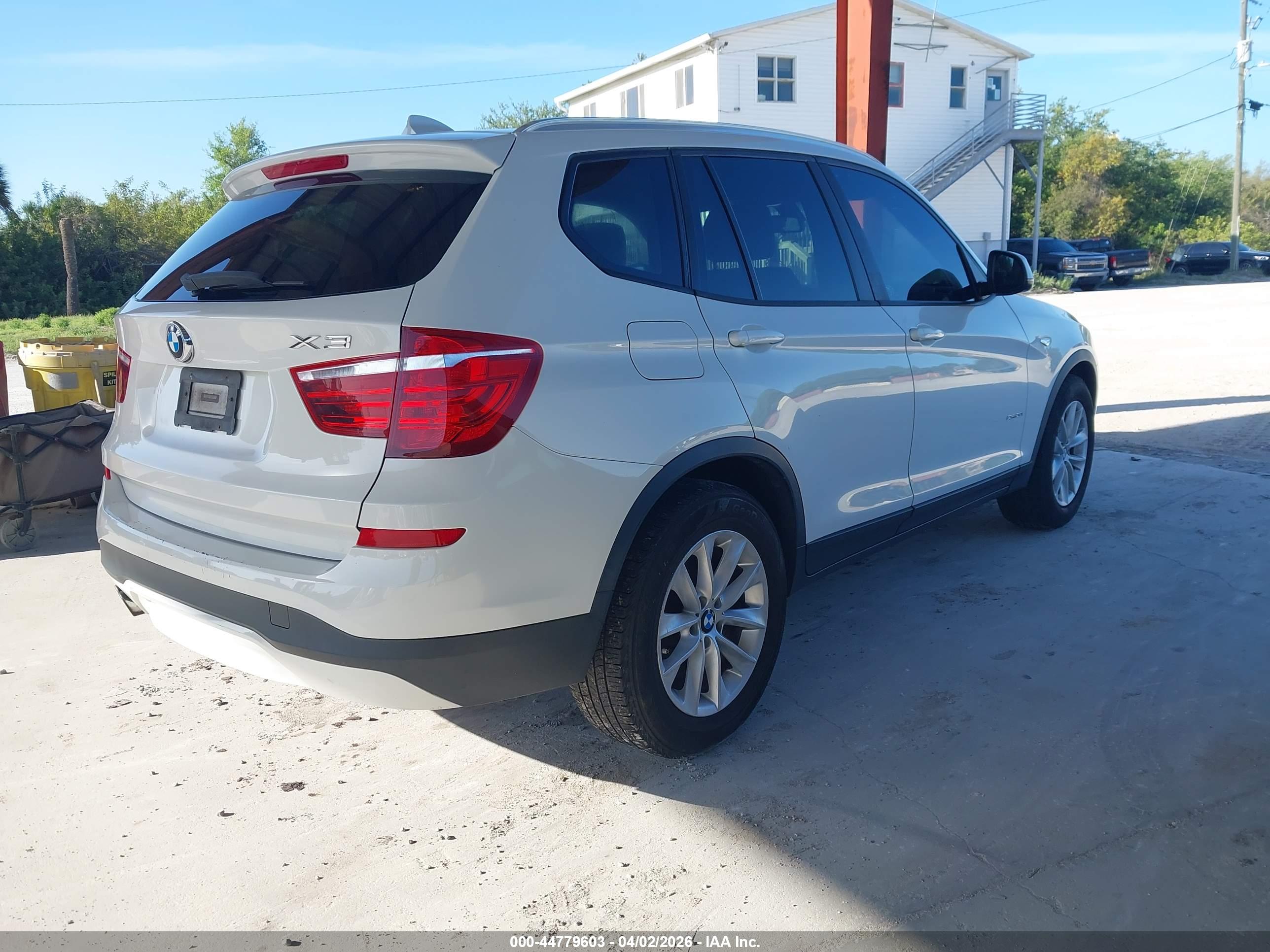BMW X3 image 4