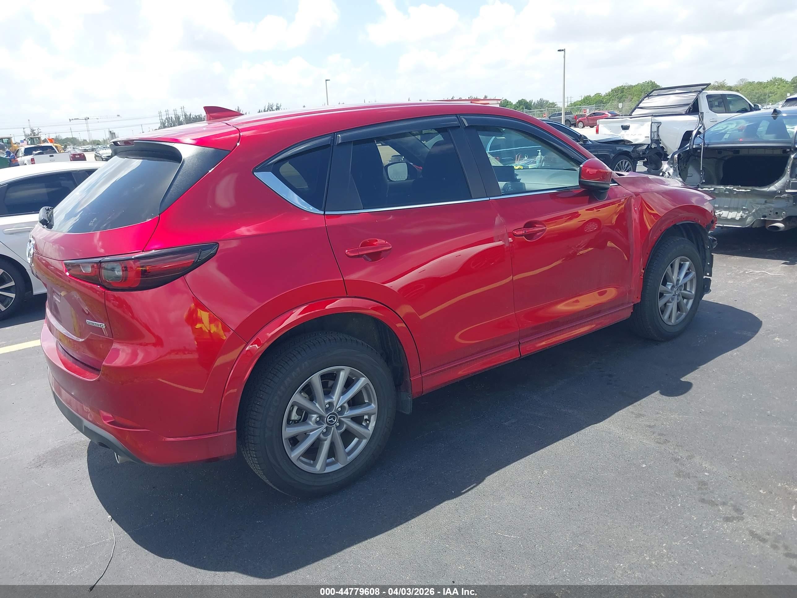 MAZDA CX-5 image 4