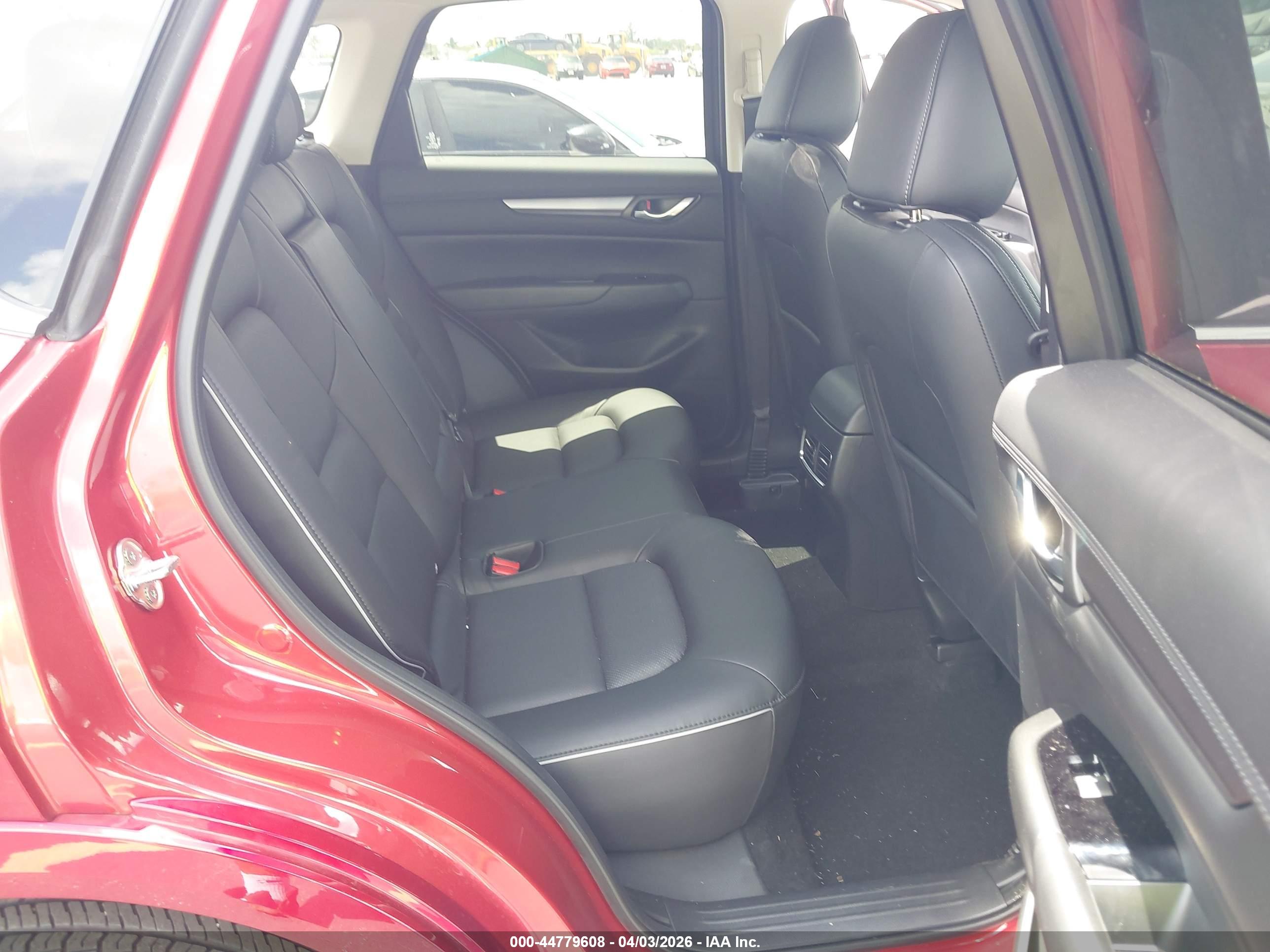 MAZDA CX-5 image 8