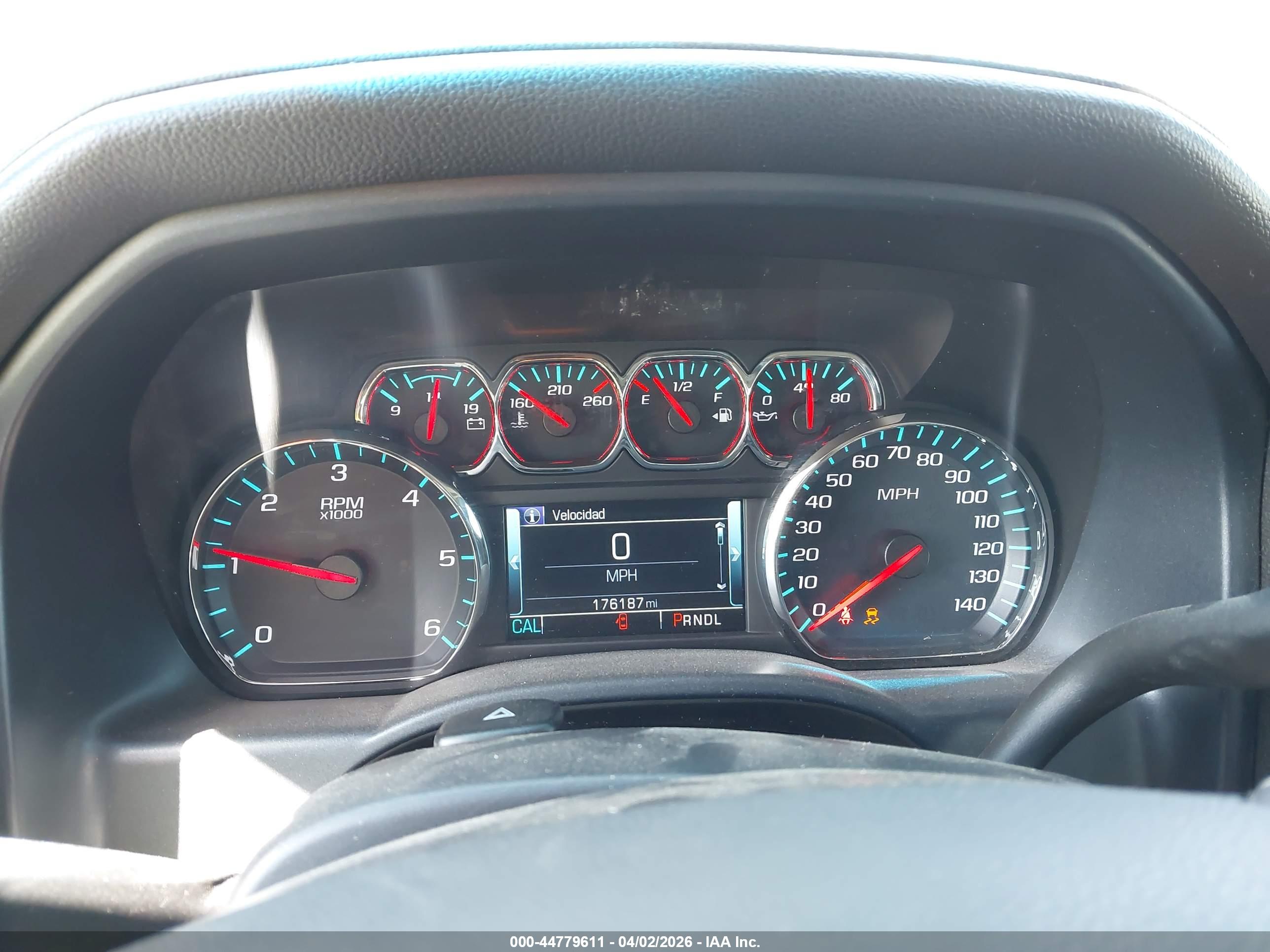 GMC SIERRA image 7