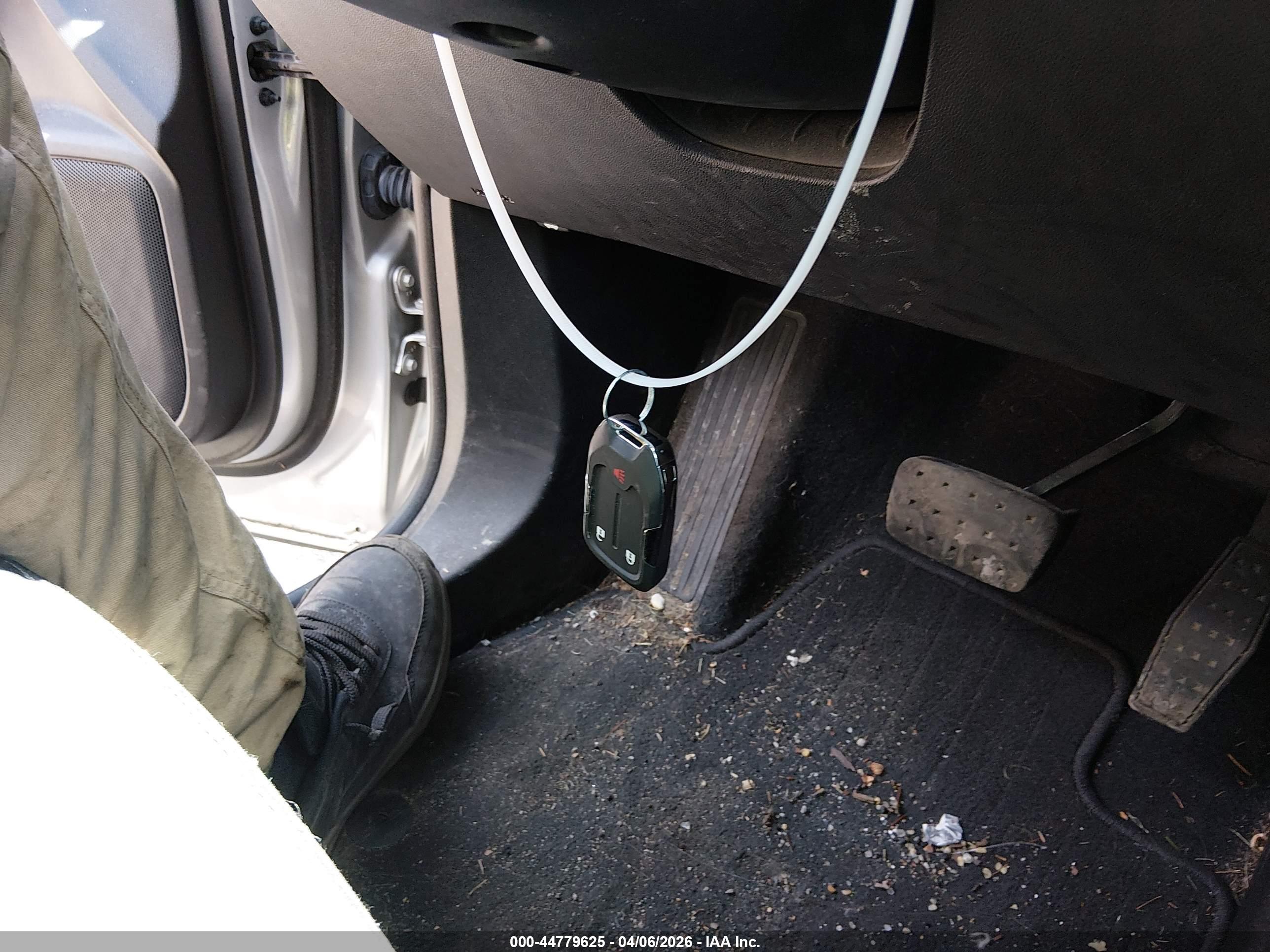 GMC ACADIA image 11