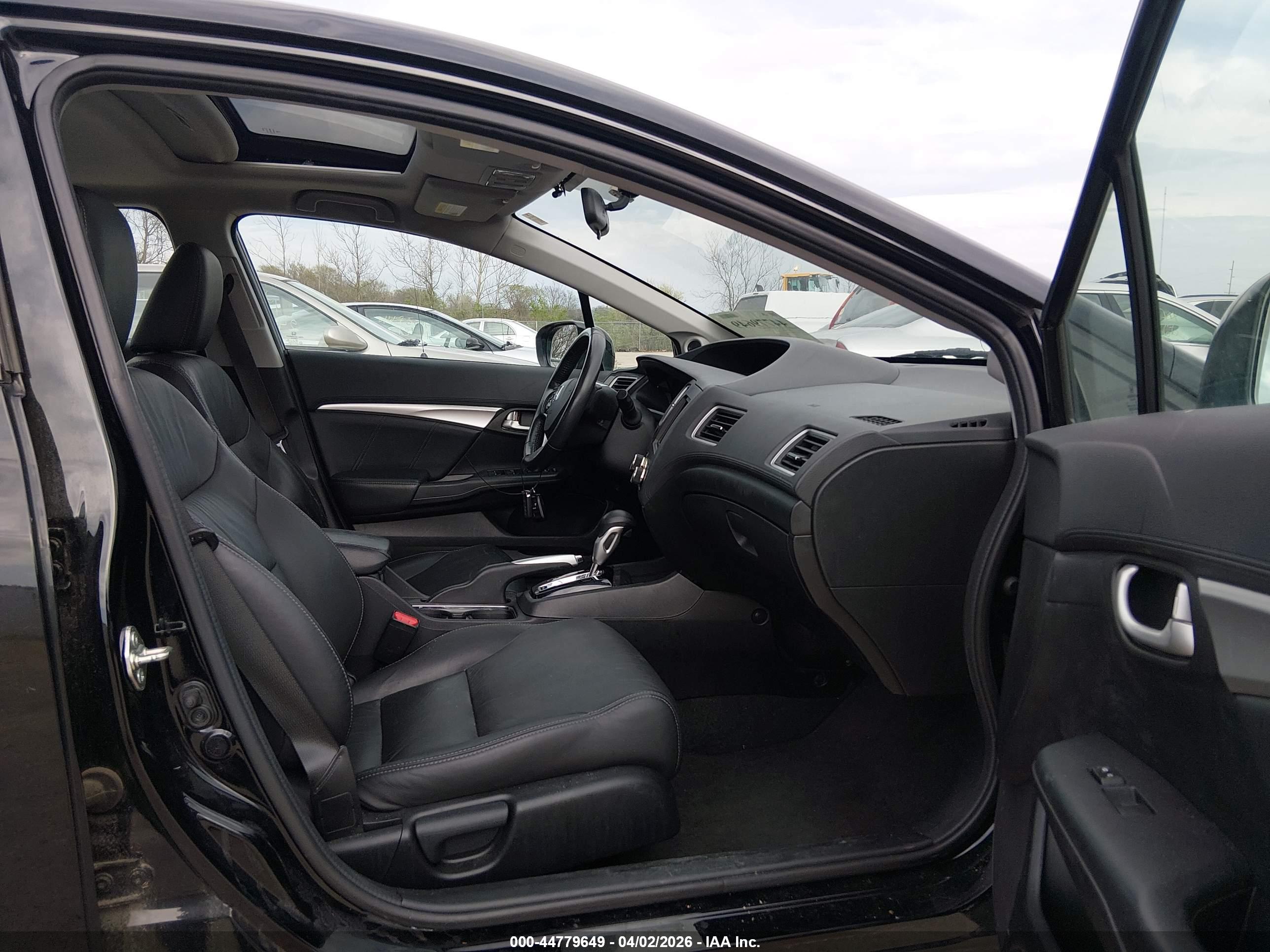 HONDA CIVIC image 5