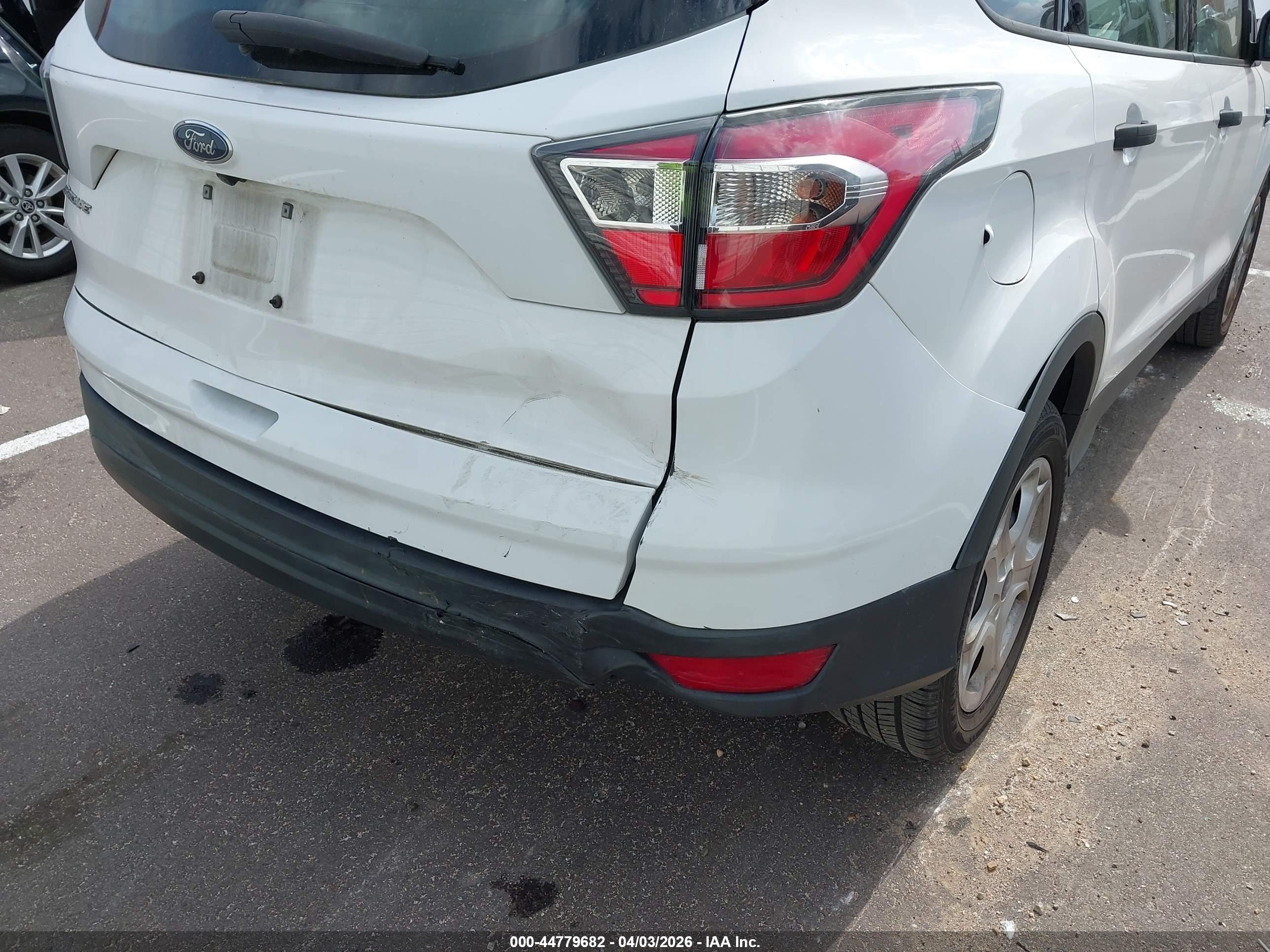 FORD ESCAPE image 6