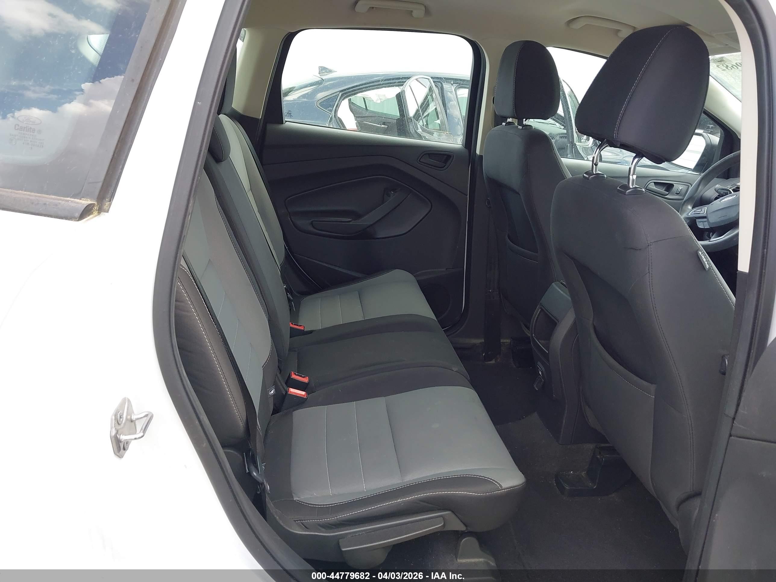 FORD ESCAPE image 8