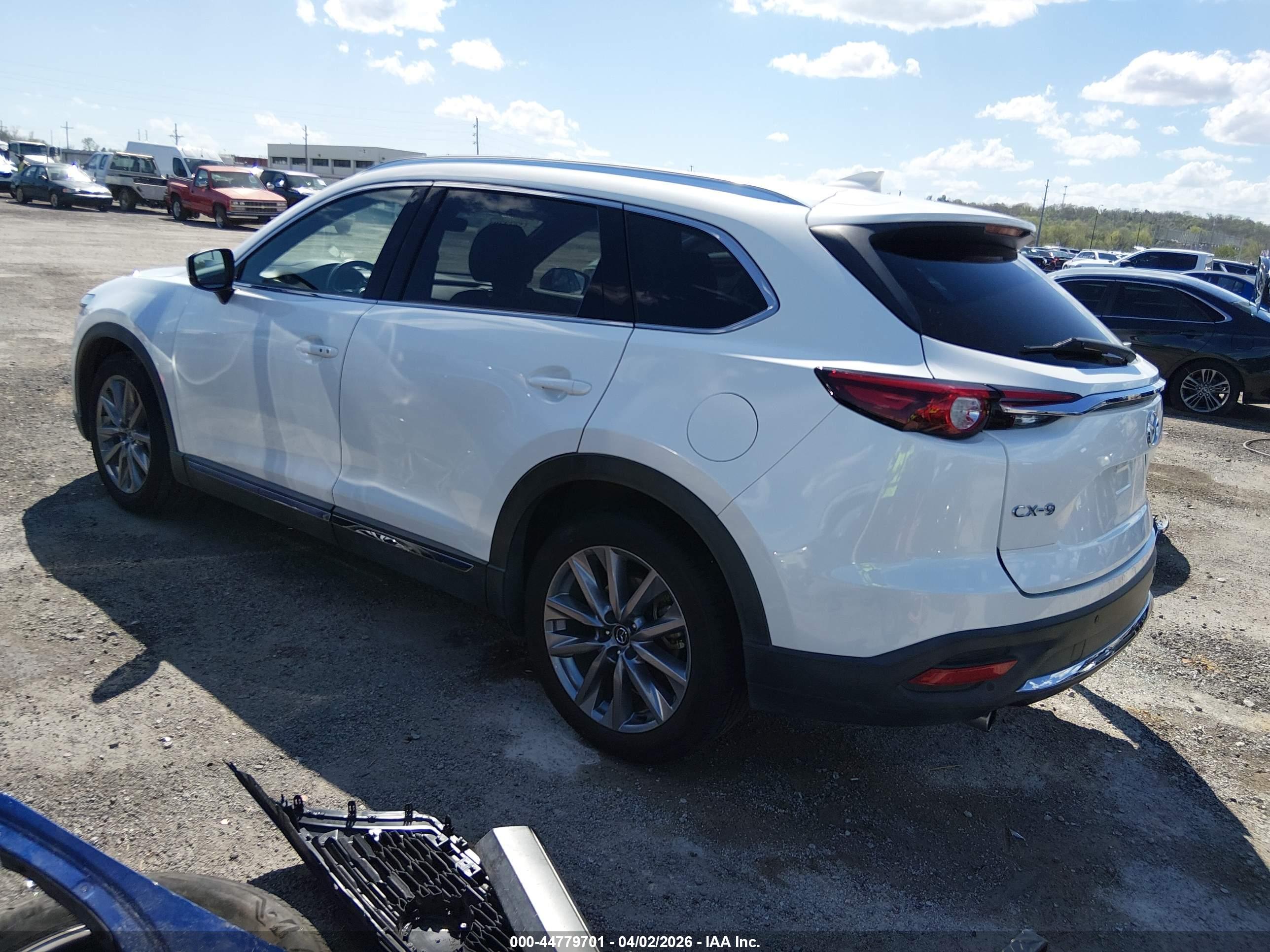 MAZDA CX-9 image 3