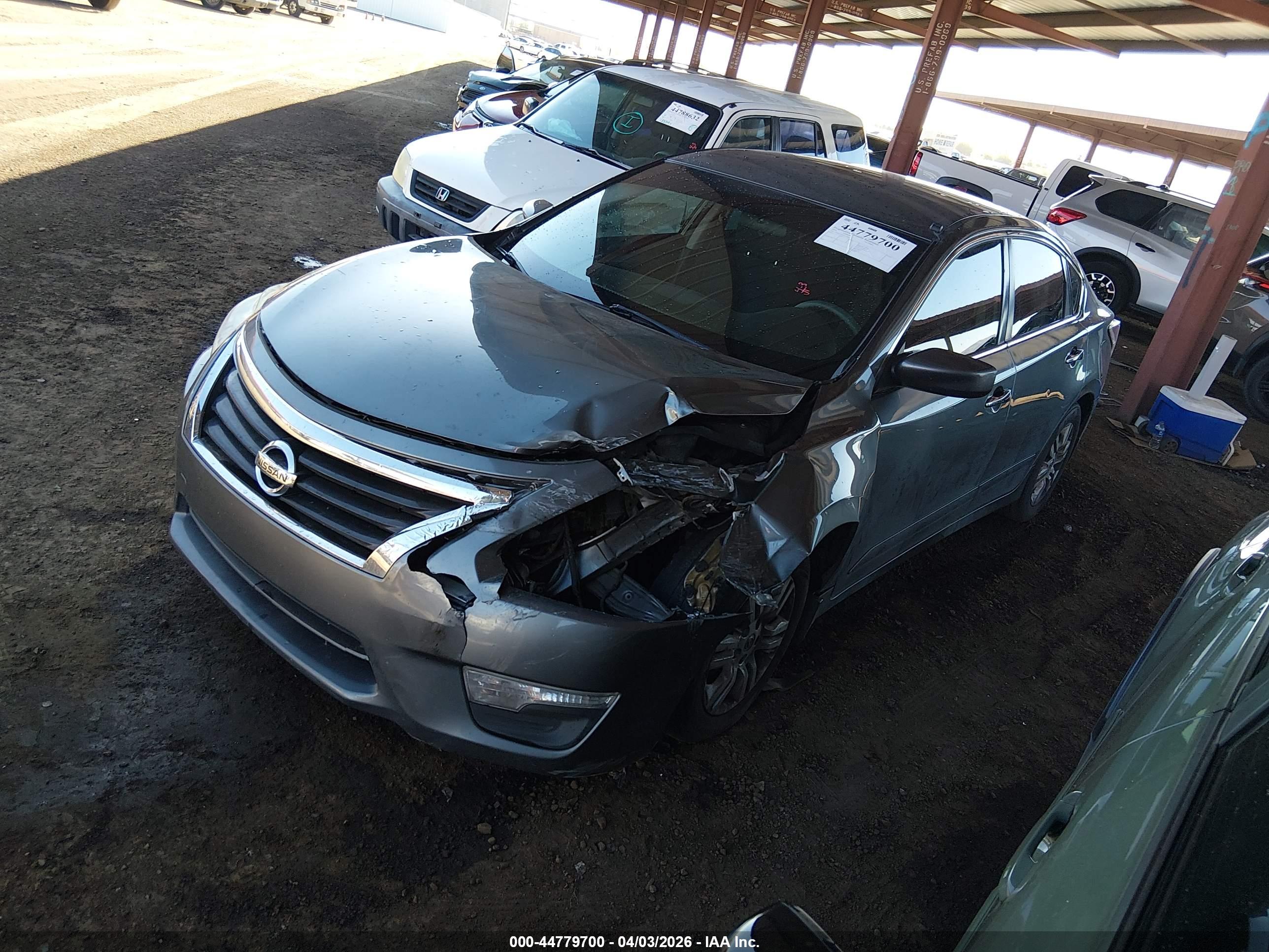 NISSAN ALTIMA image 2