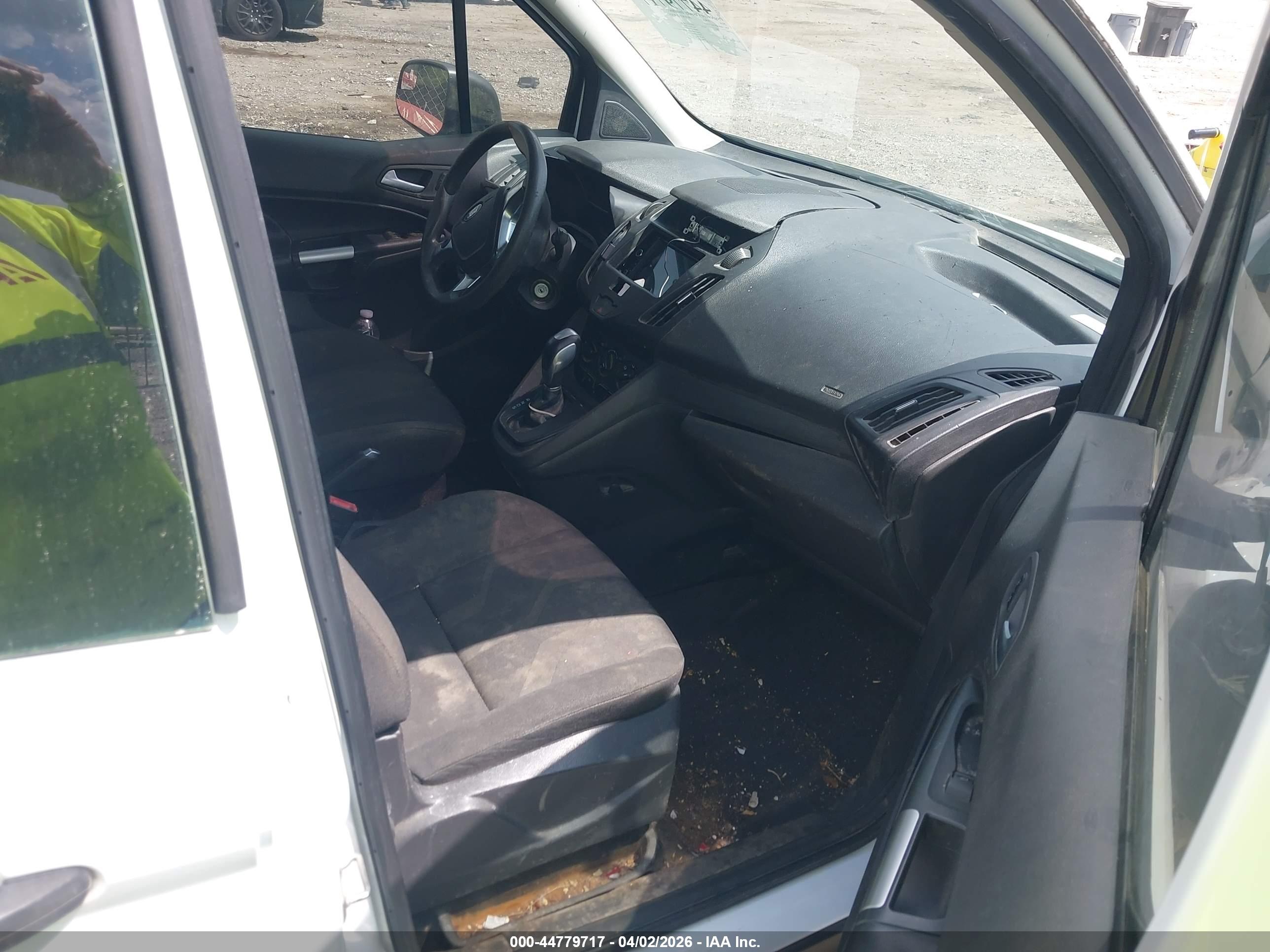 FORD TRANSIT image 5