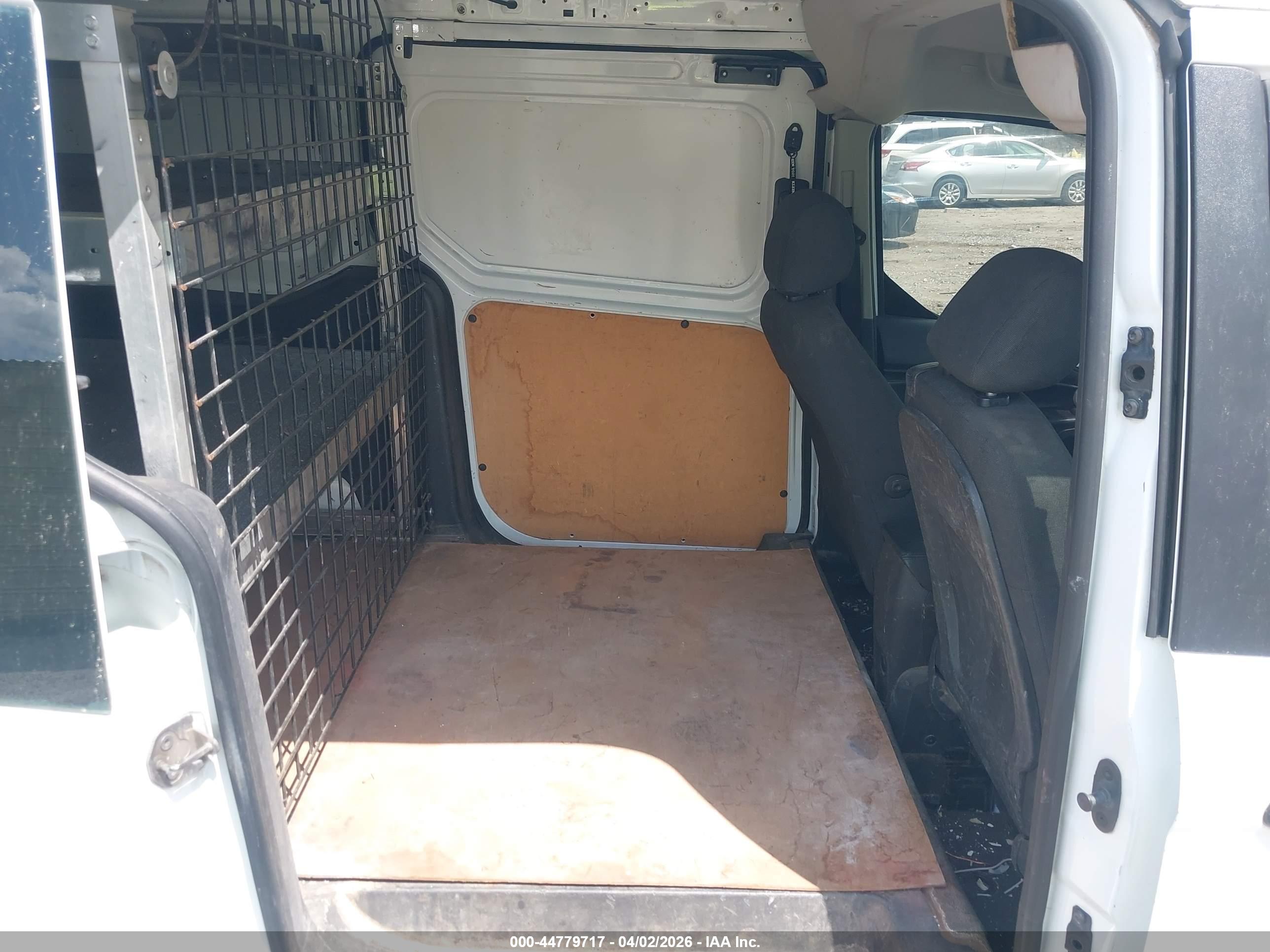 FORD TRANSIT image 8