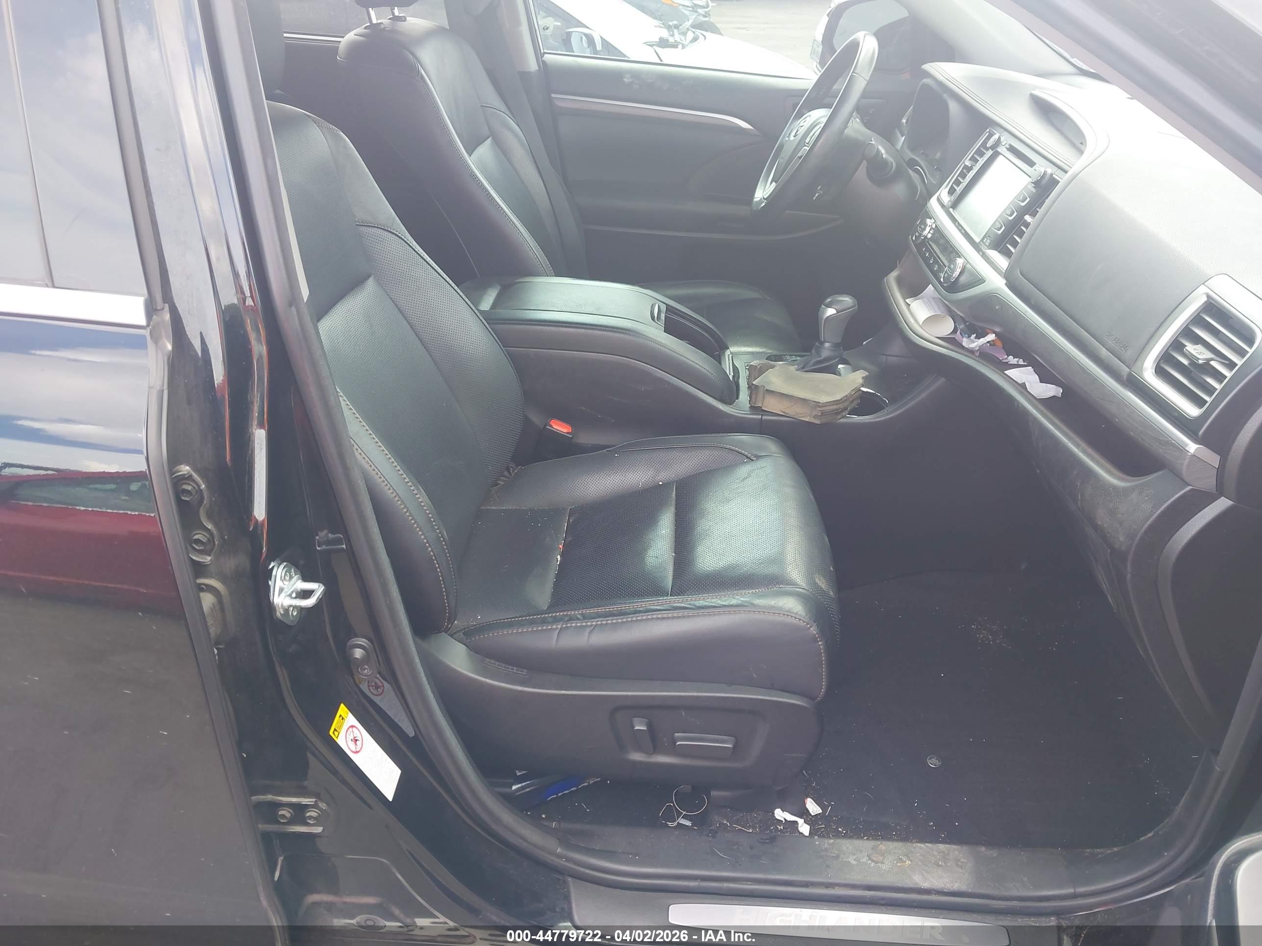 TOYOTA HIGHLANDER image 5