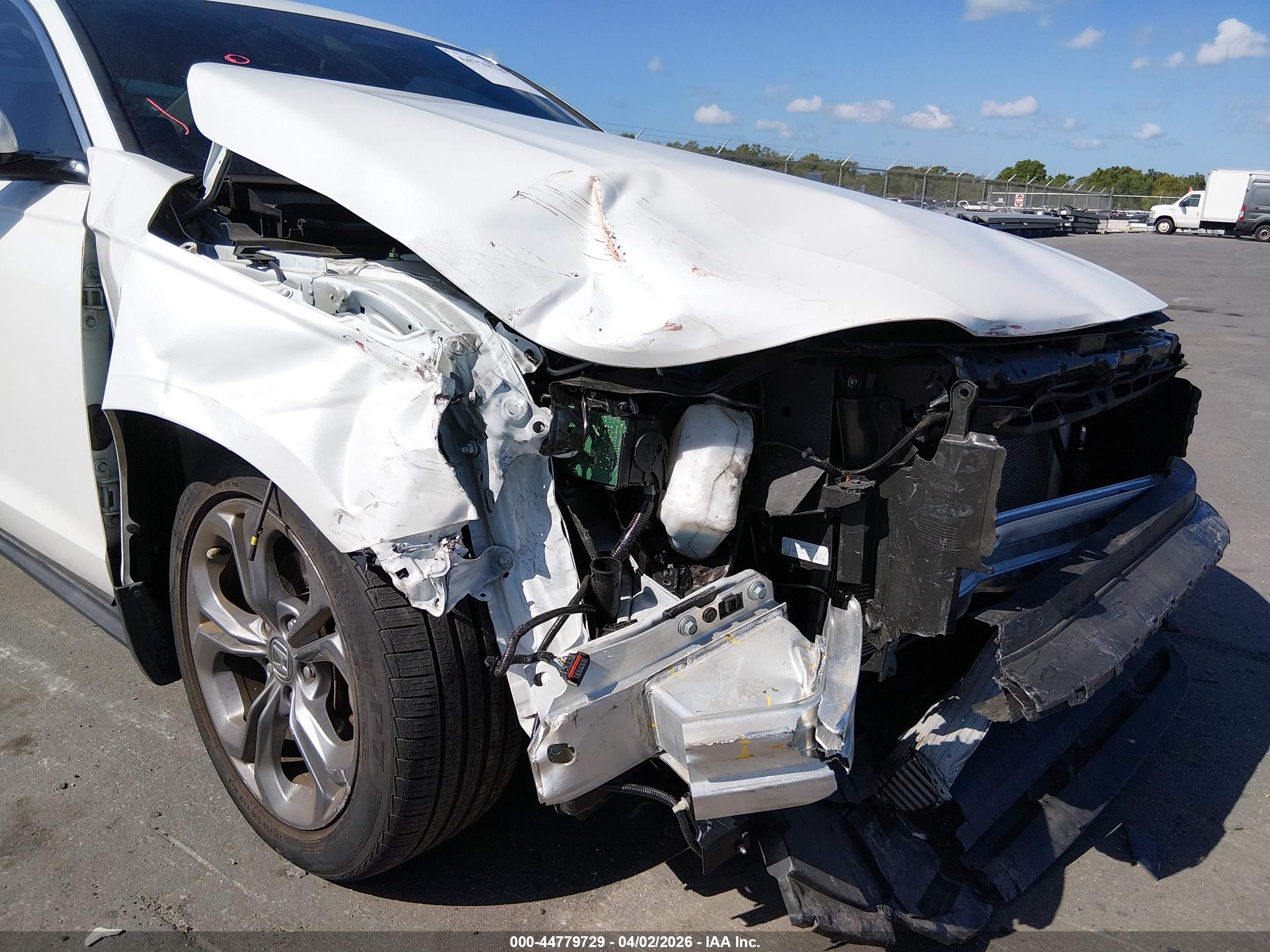 HONDA ACCORD image 6
