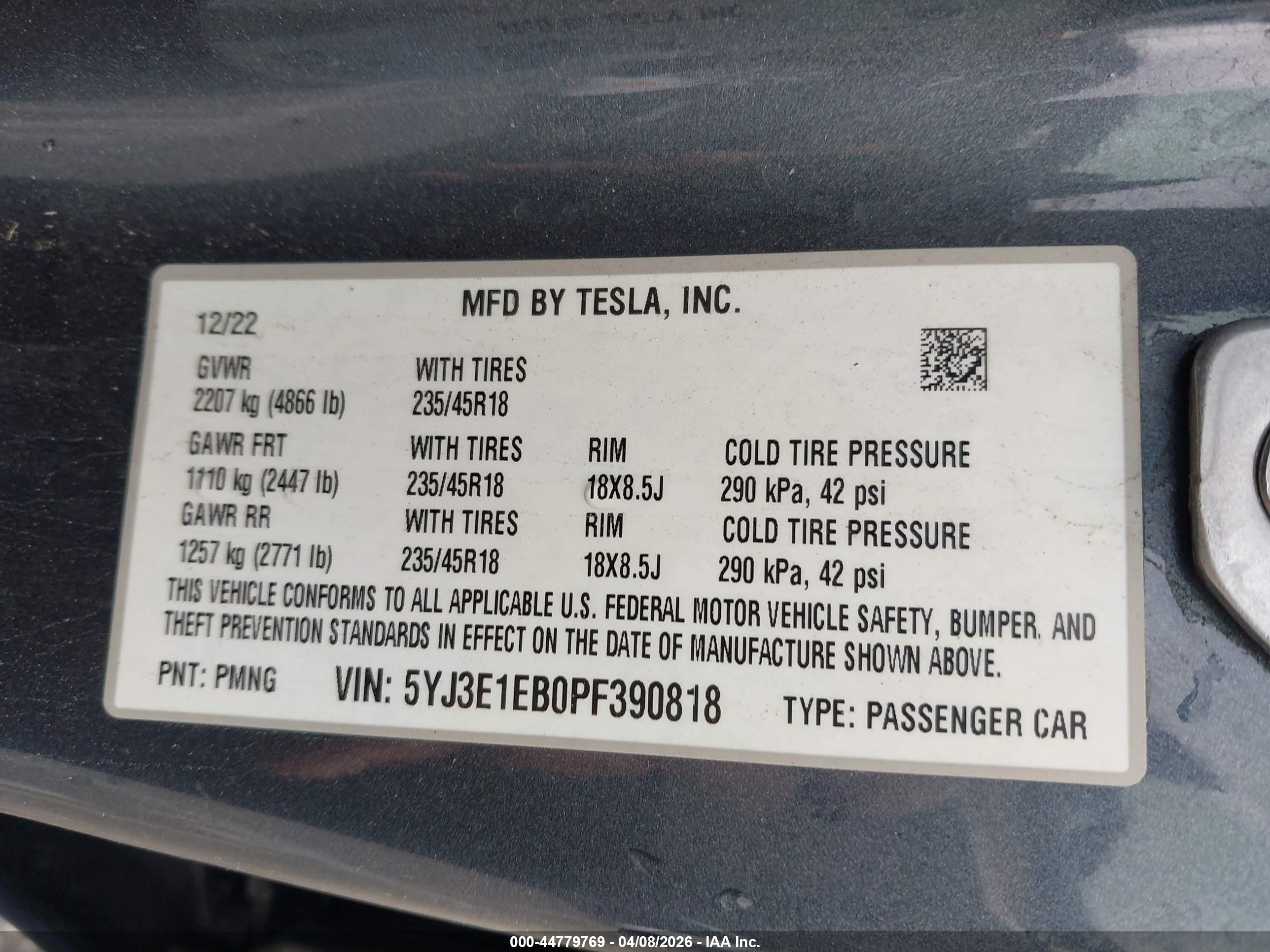 TESLA MODEL image 9
