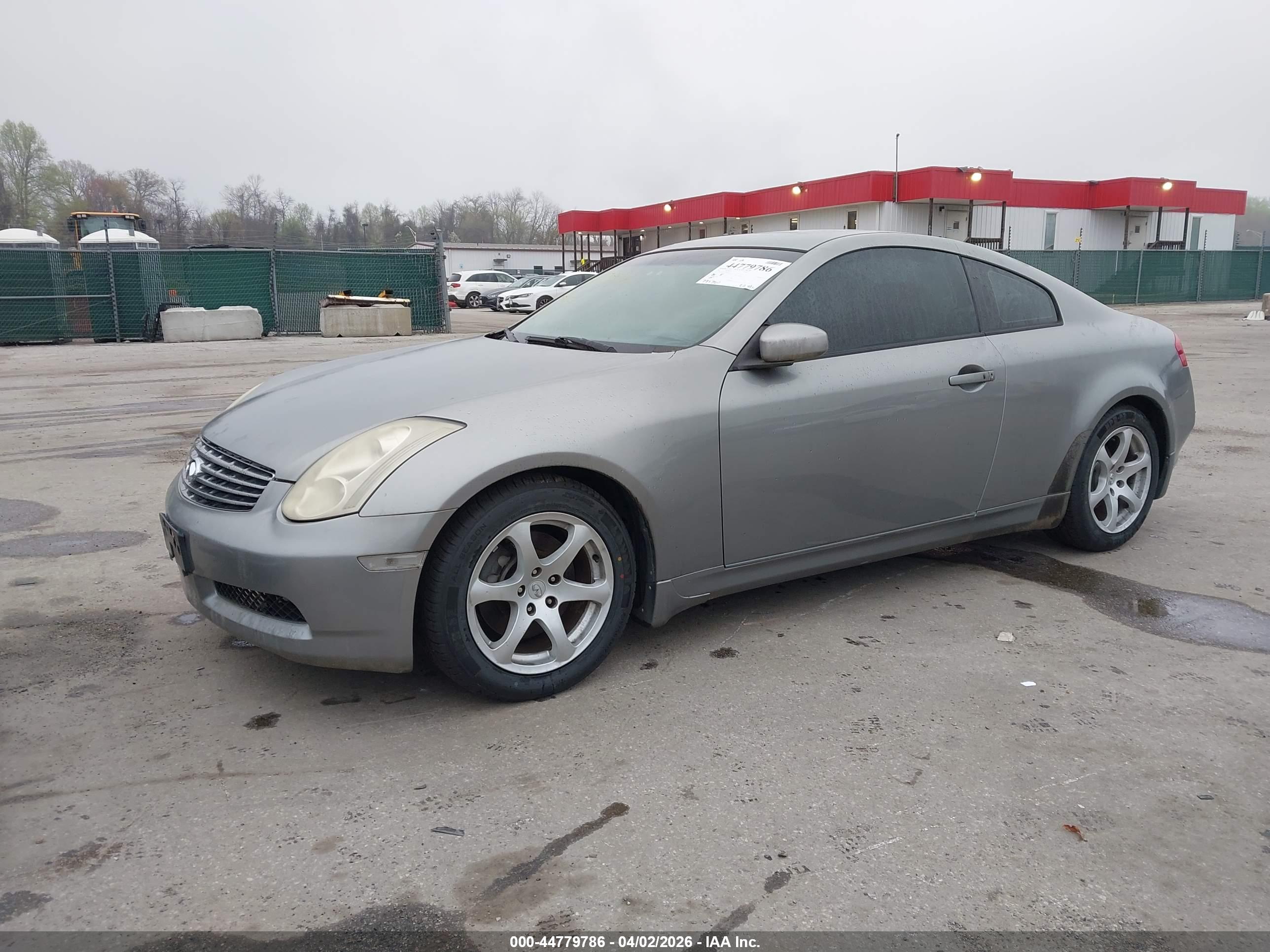 INFINITI G35 image 2