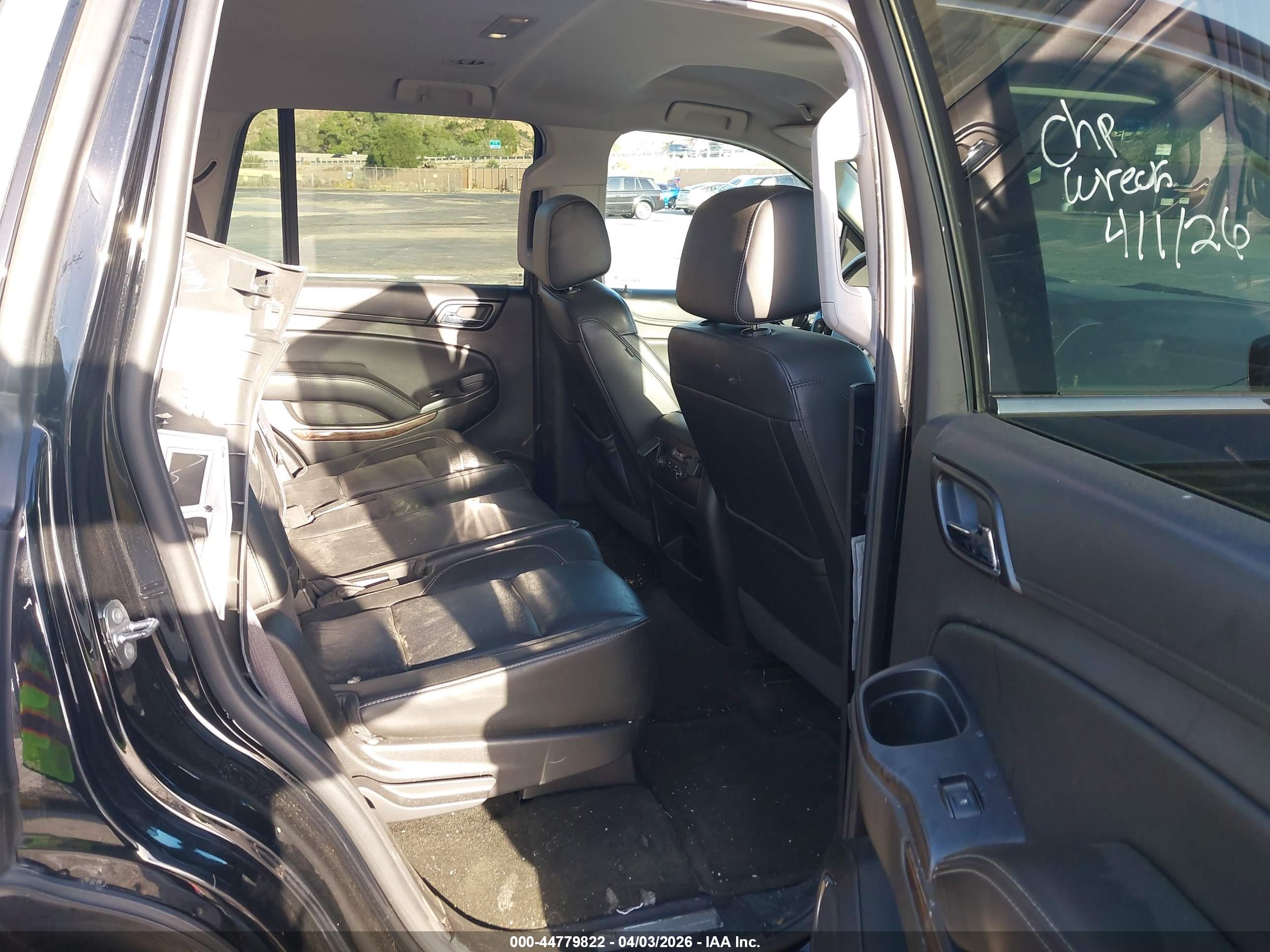 CHEVROLET TAHOE image 8