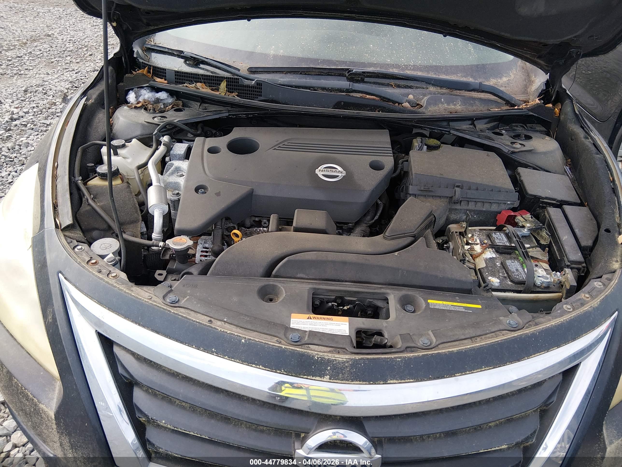 NISSAN ALTIMA image 10
