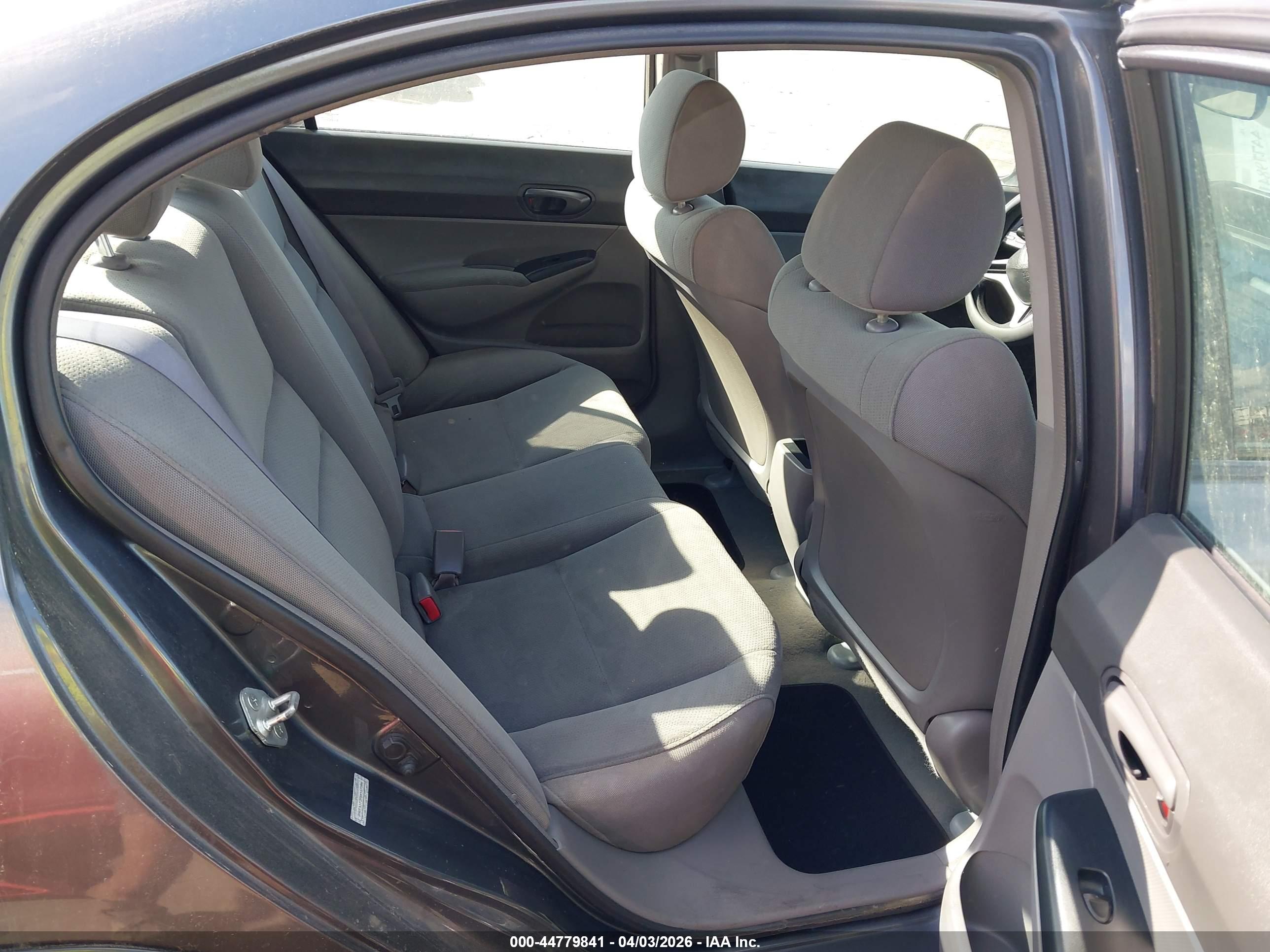 HONDA CIVIC image 8