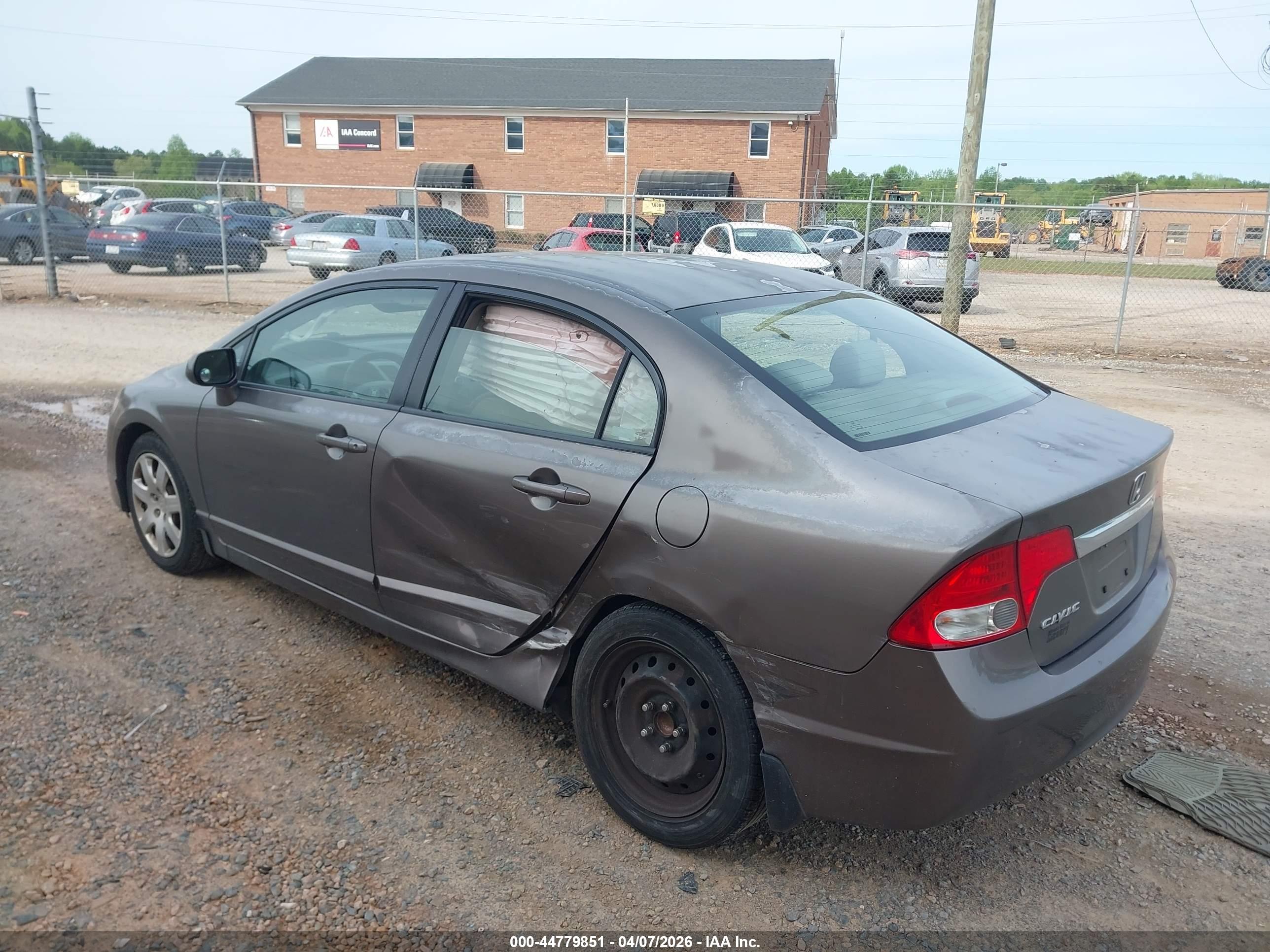 HONDA CIVIC image 3