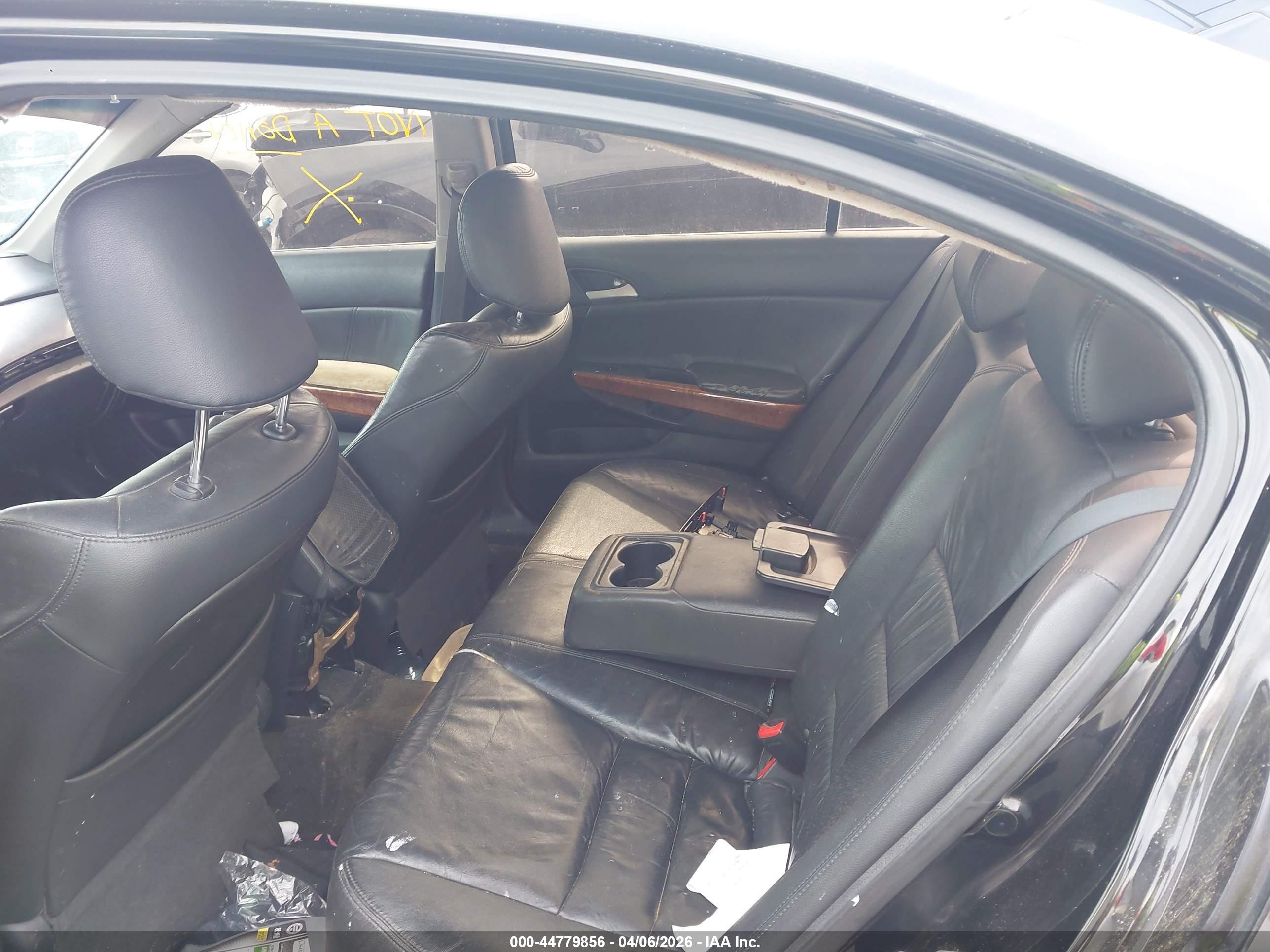 HONDA ACCORD image 8