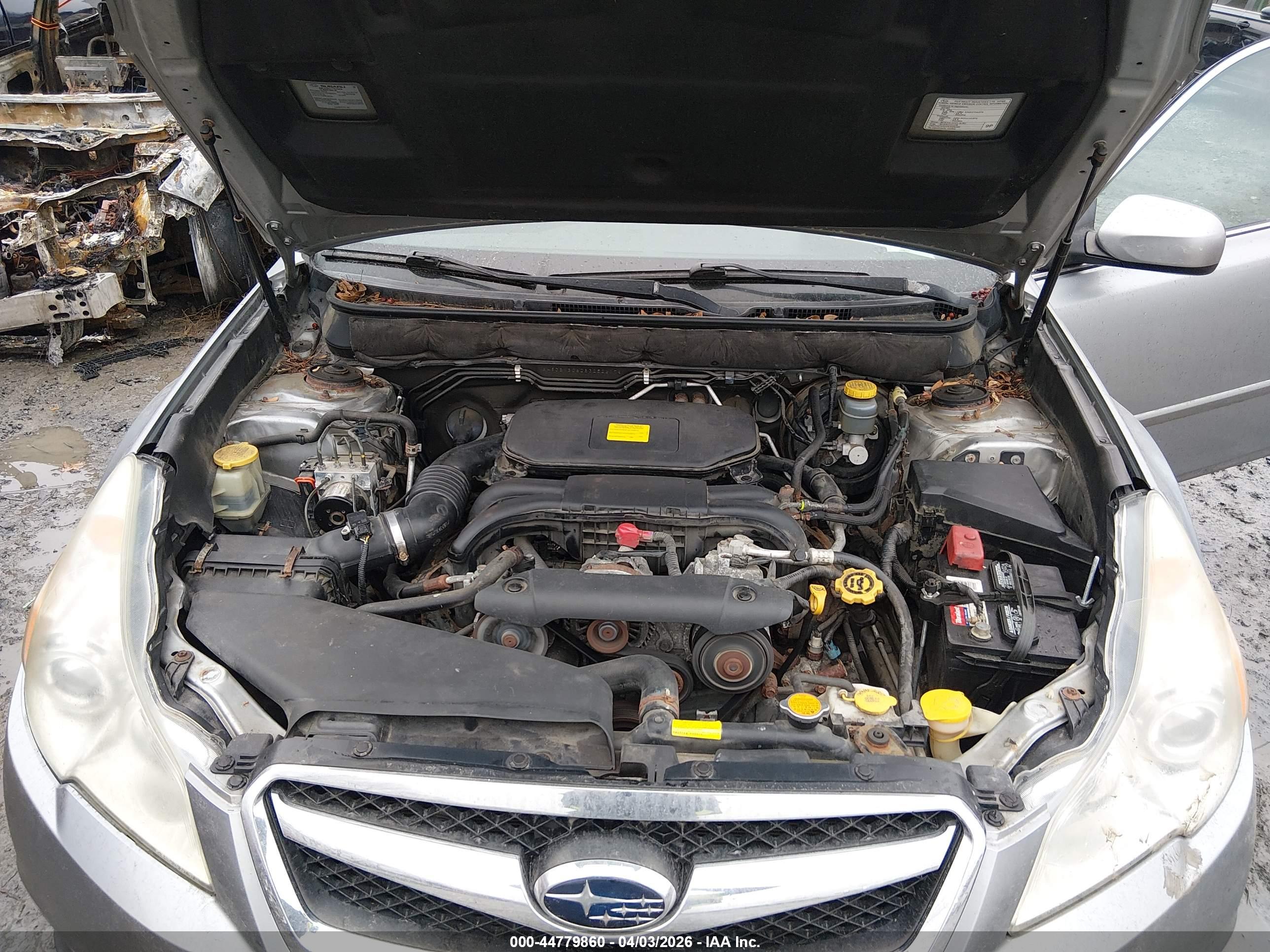 SUBARU LEGACY image 10