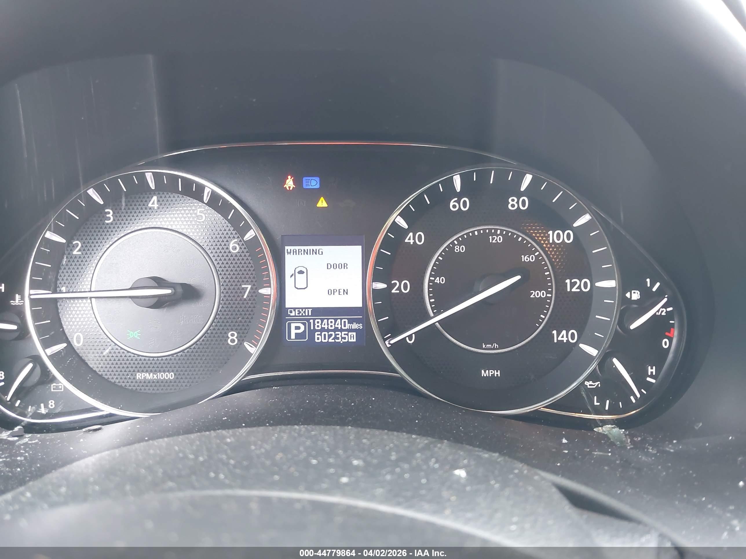 NISSAN ARMADA image 7