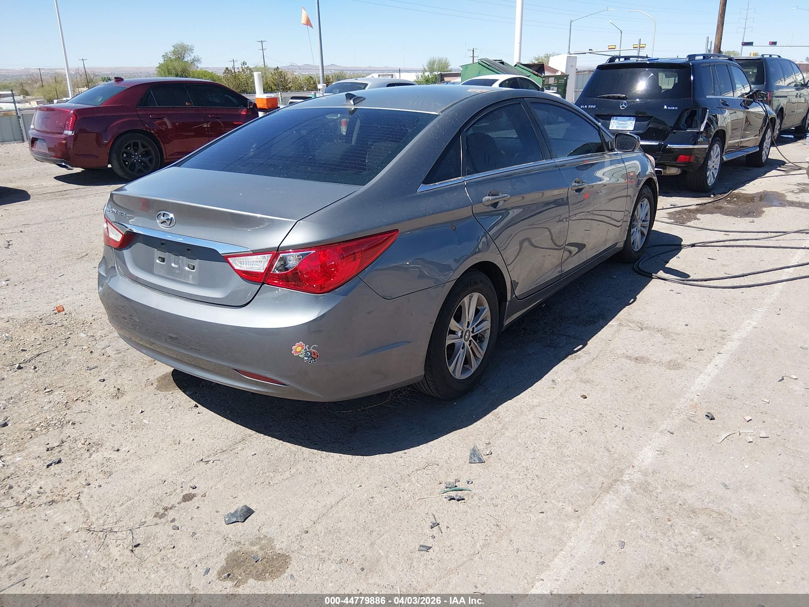HYUNDAI SONATA image 4