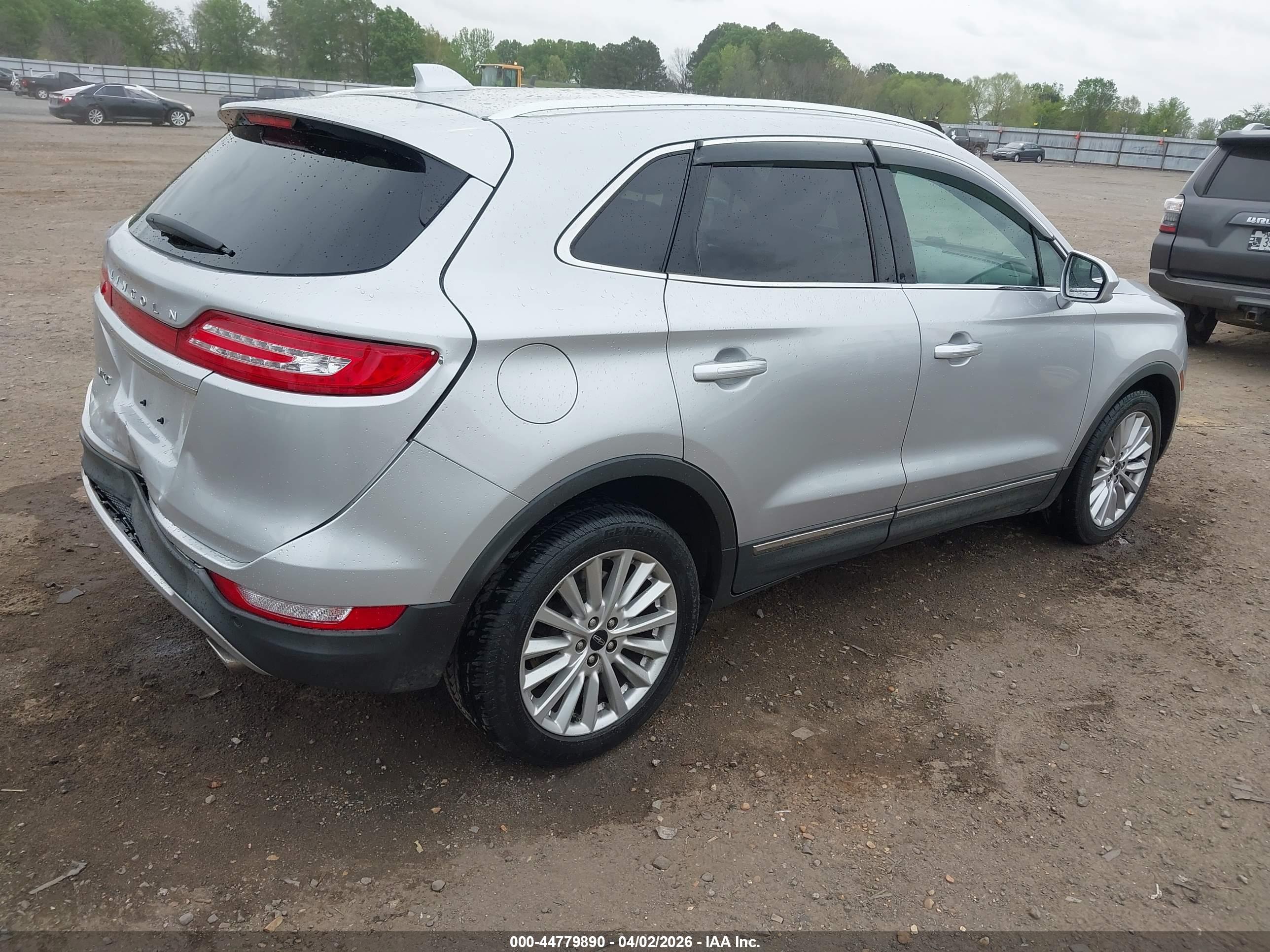 LINCOLN MKC image 4
