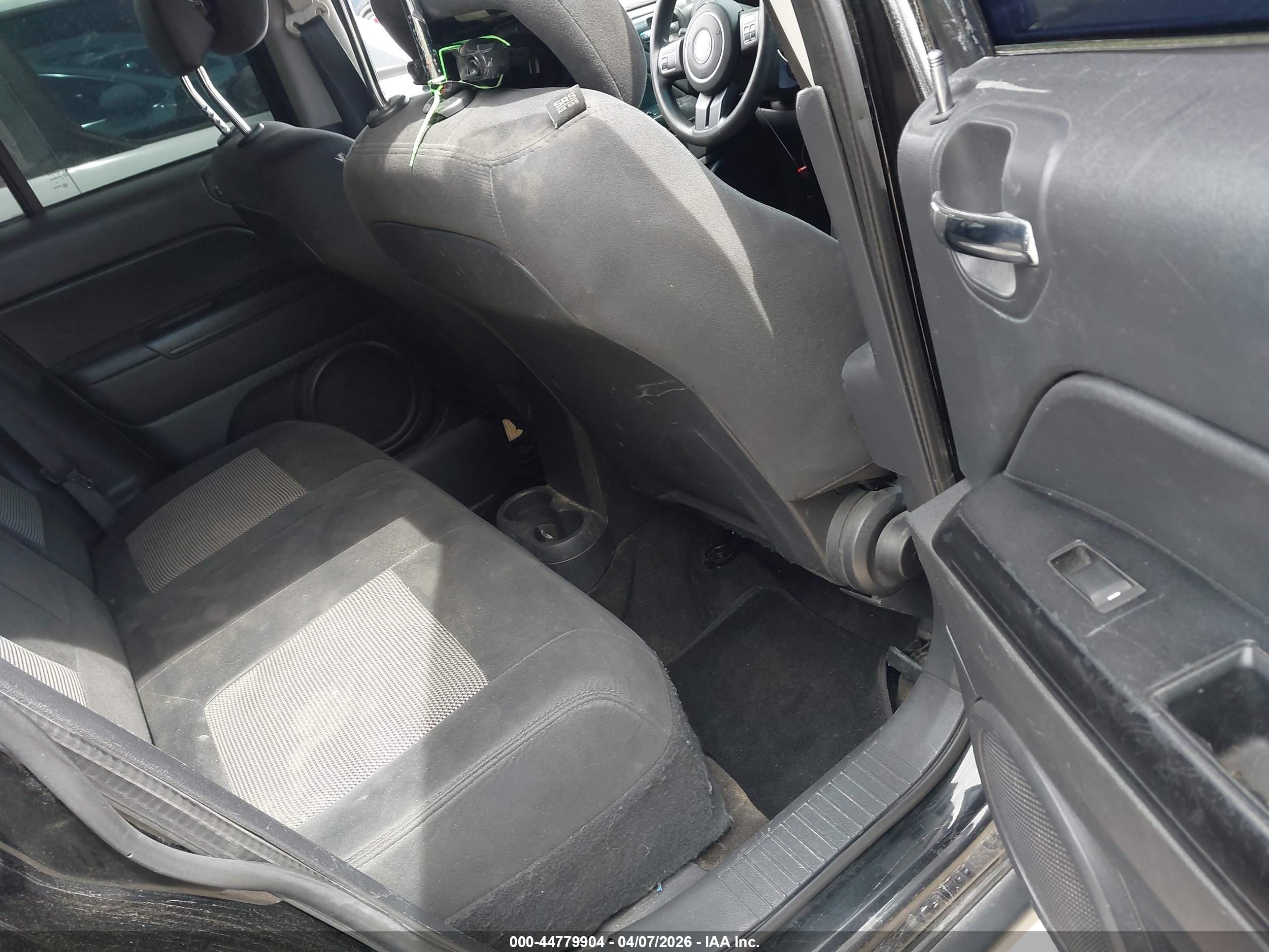 JEEP COMPASS image 8