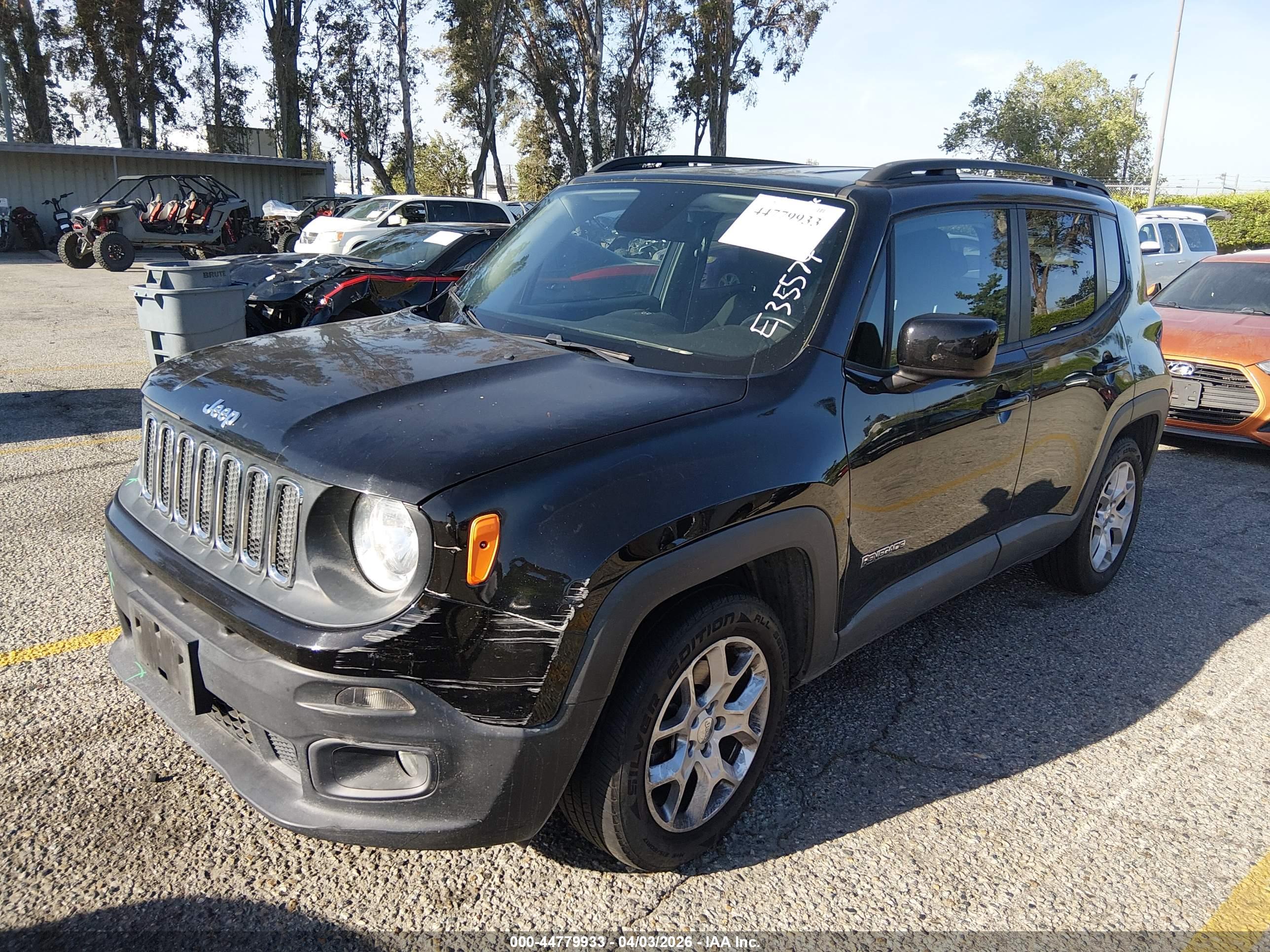 JEEP RENEGADE image 2