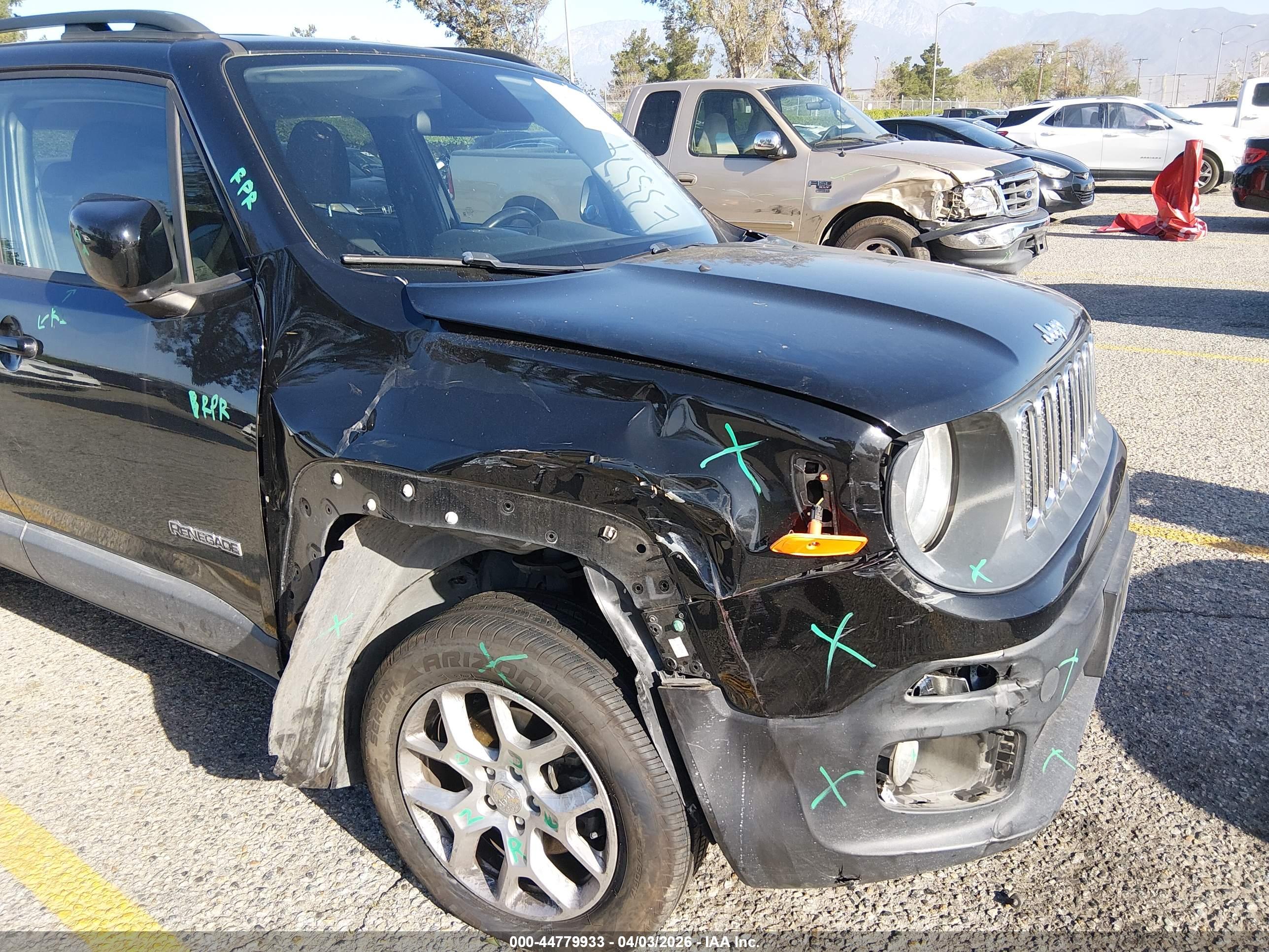 JEEP RENEGADE image 6