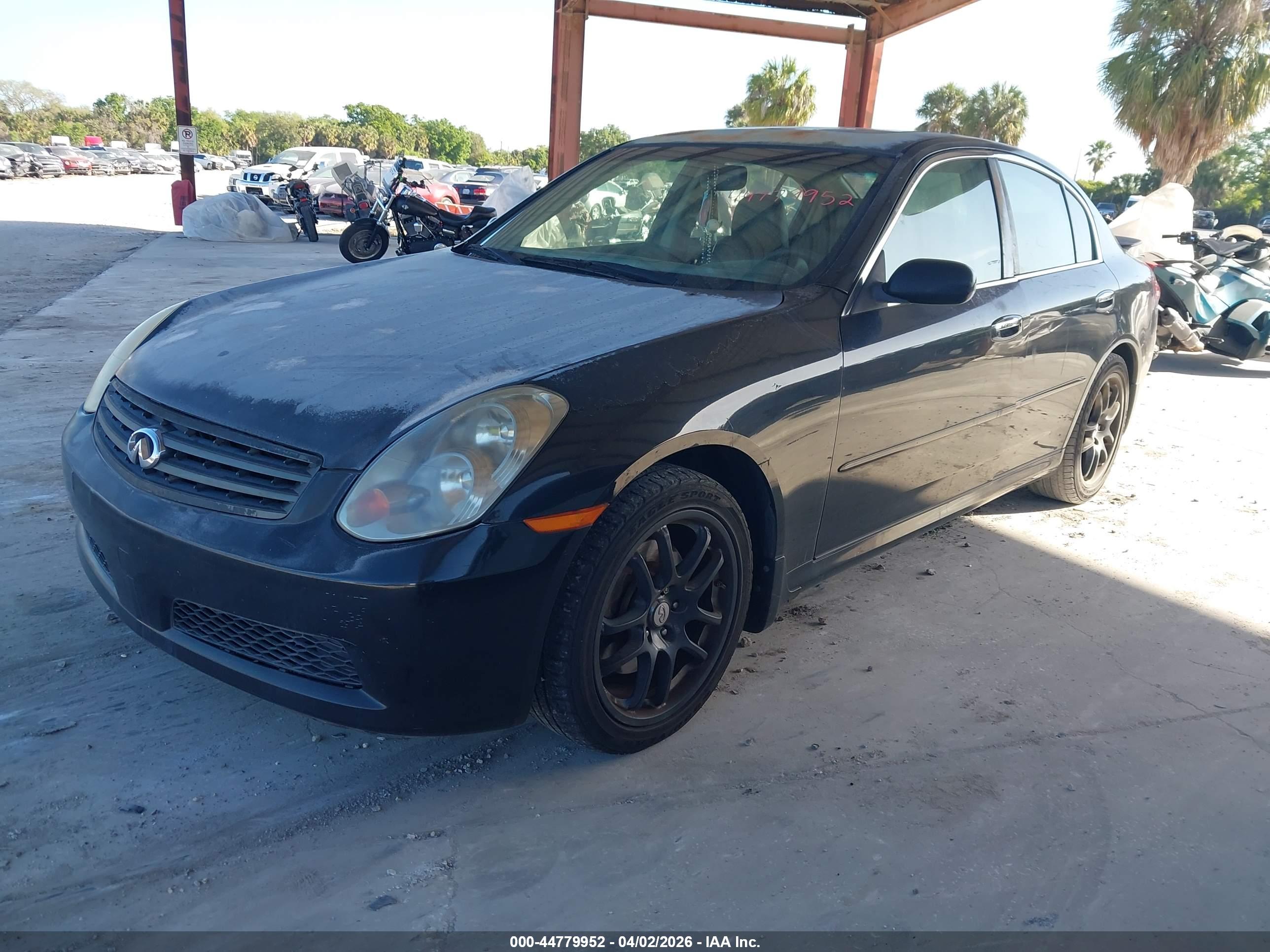 INFINITI G35 image 2