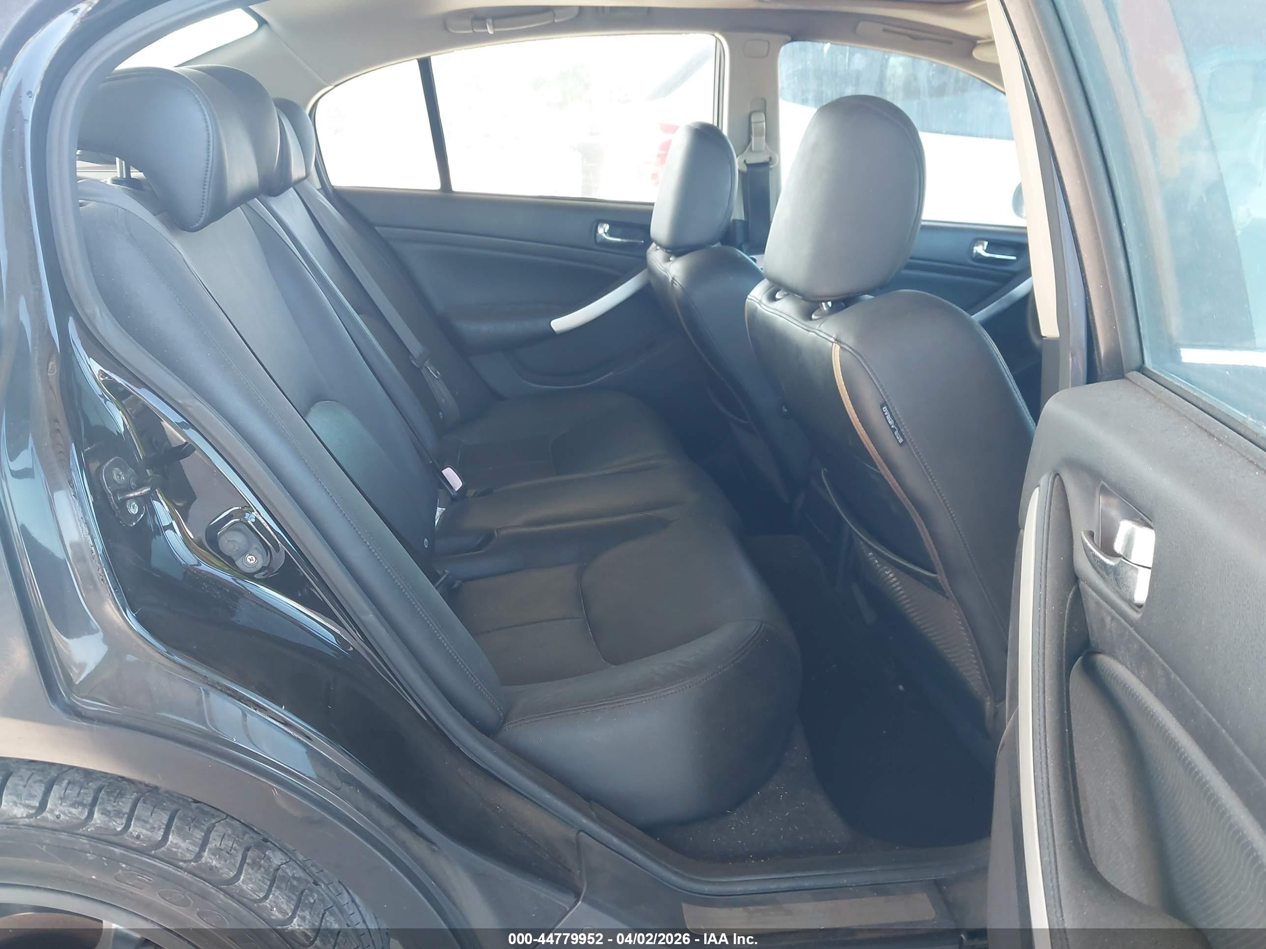 INFINITI G35 image 8