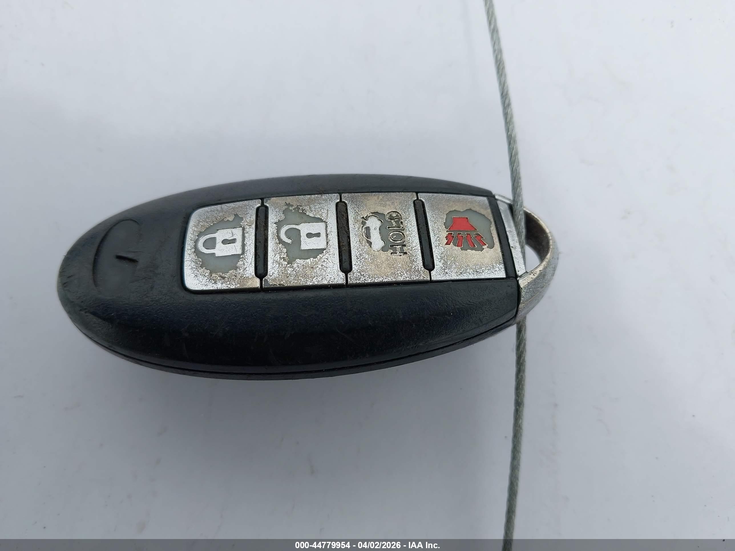 INFINITI M56 image 11