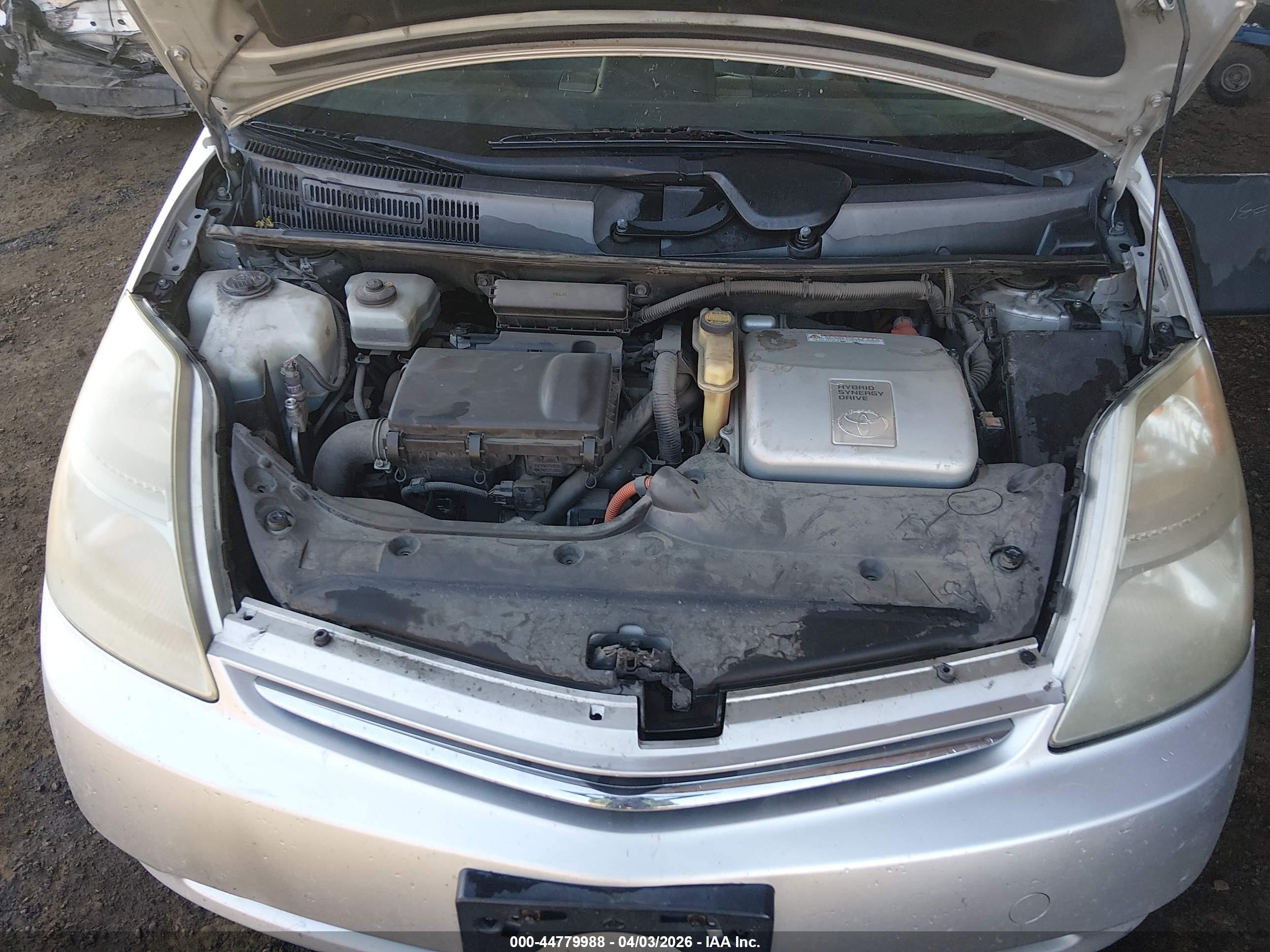 TOYOTA PRIUS image 10