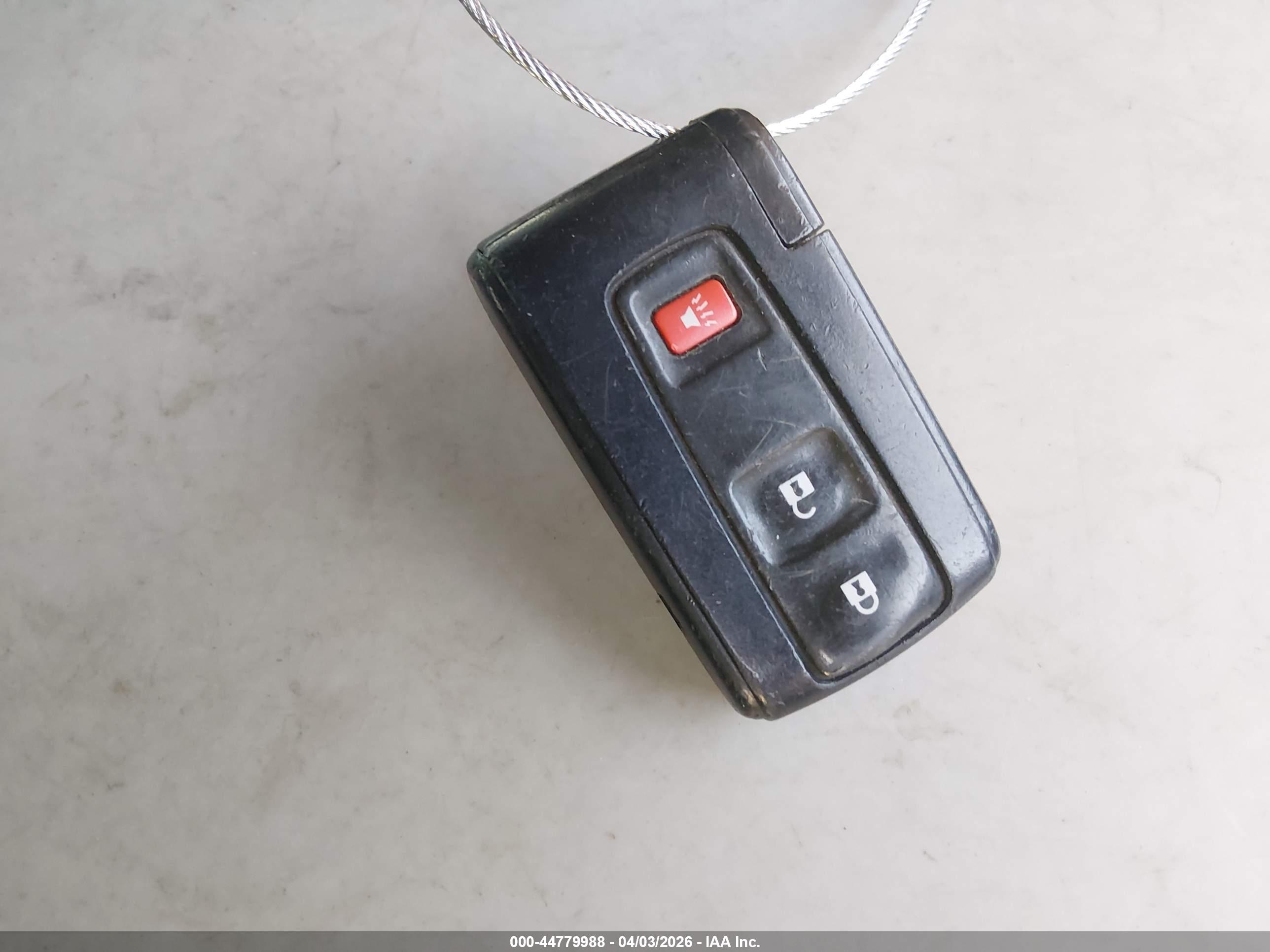 TOYOTA PRIUS image 11