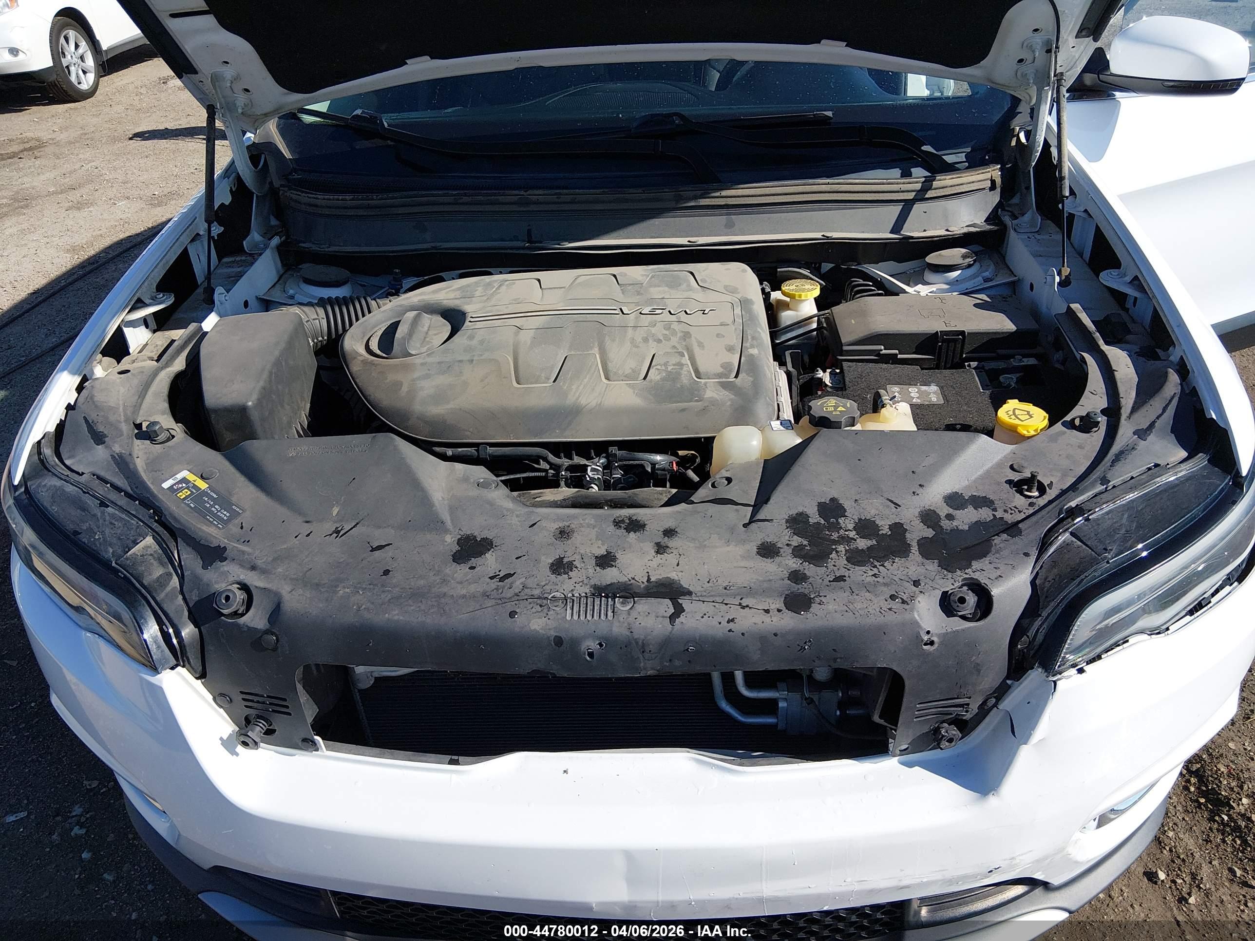 JEEP CHEROKEE image 10