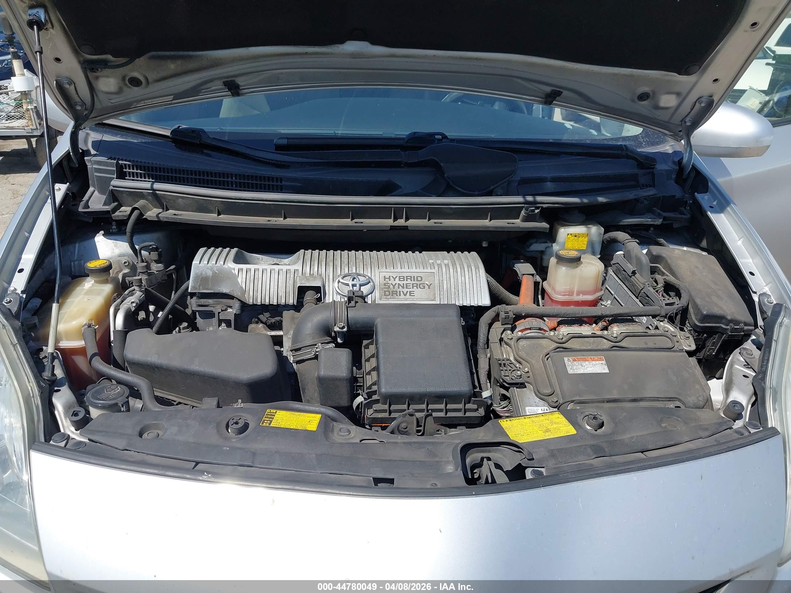 TOYOTA PRIUS image 10