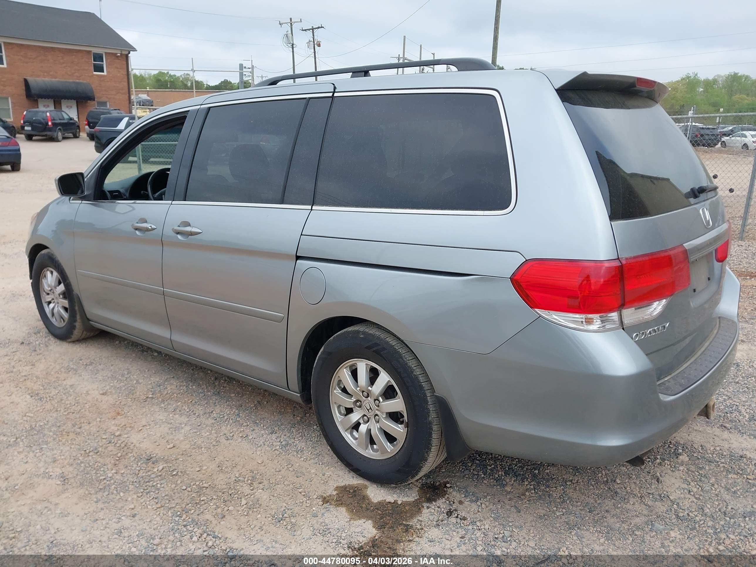 HONDA ODYSSEY image 3