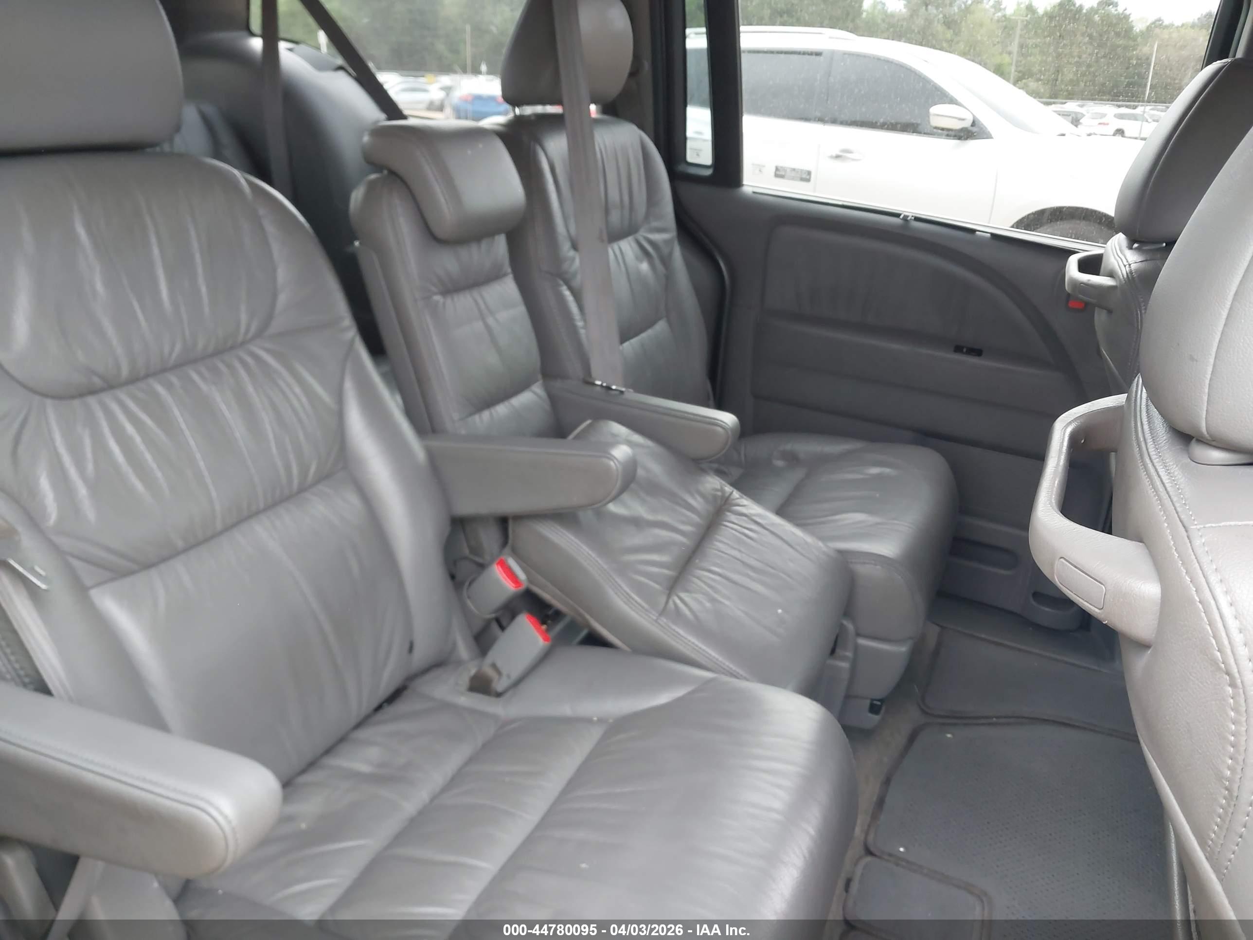 HONDA ODYSSEY image 8
