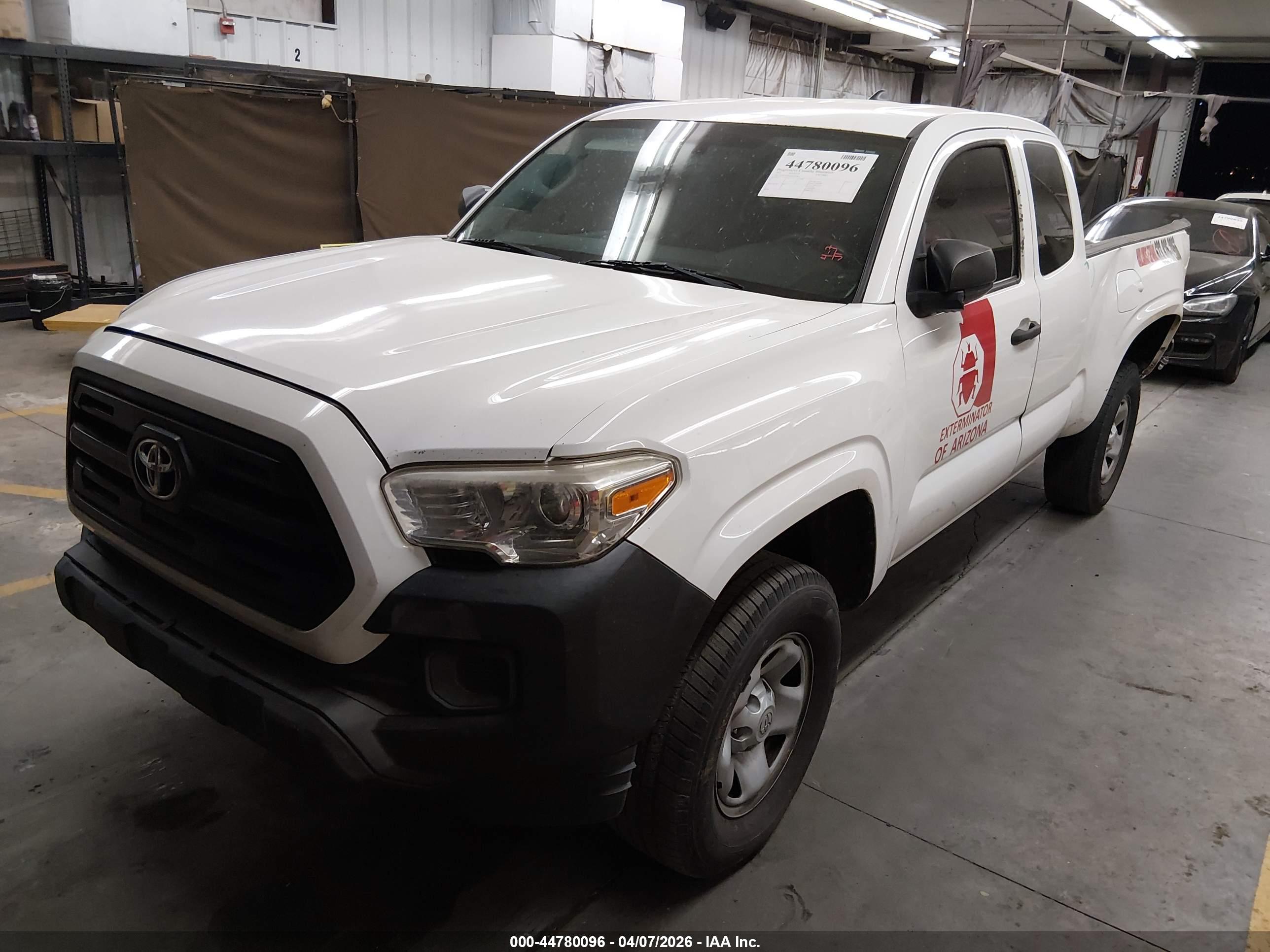TOYOTA TACOMA image 2